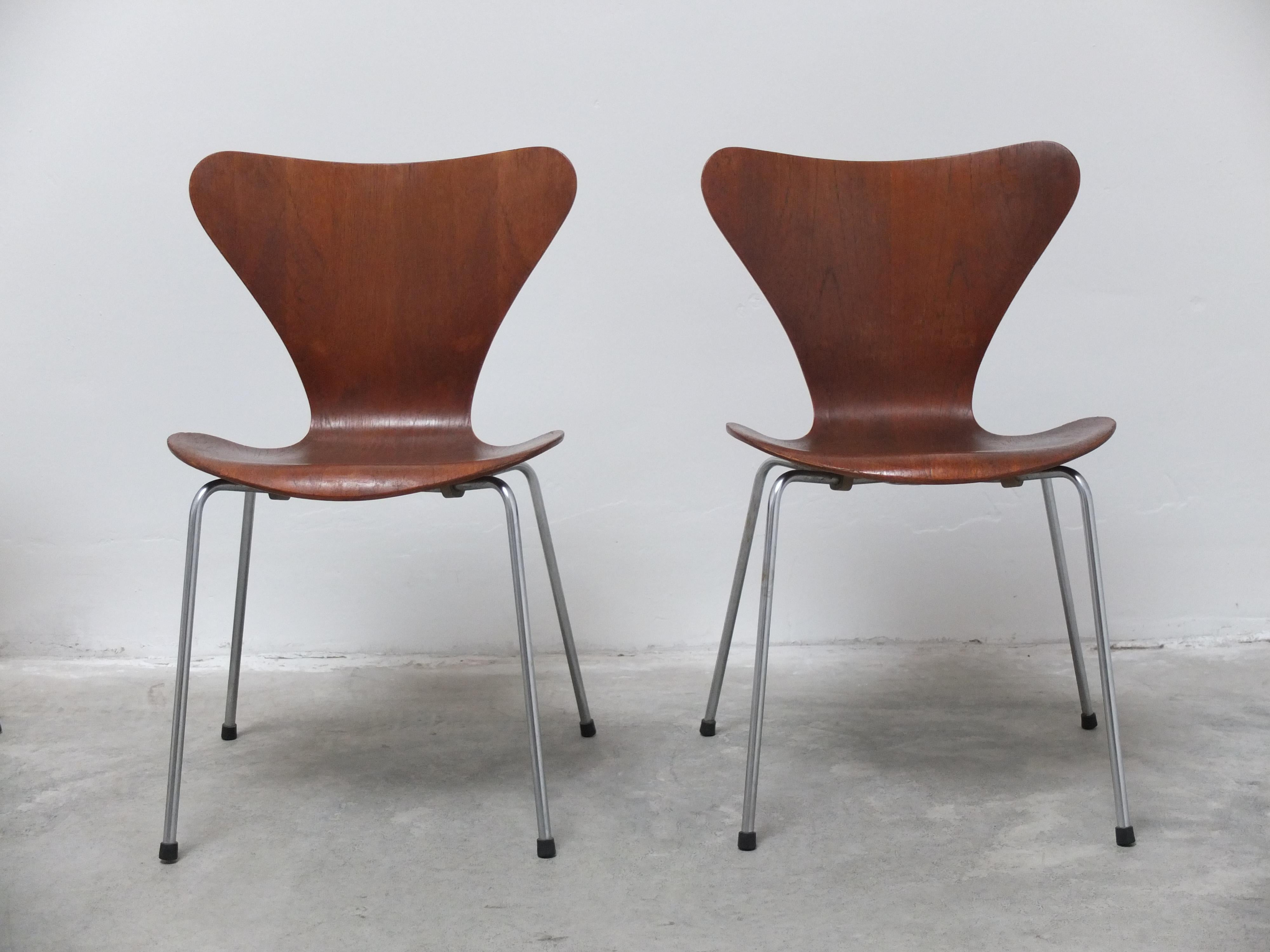 Set of 8 'Series 7' Chairs in Teak by Arne Jacobsen for Fritz Hansen, 1955 6