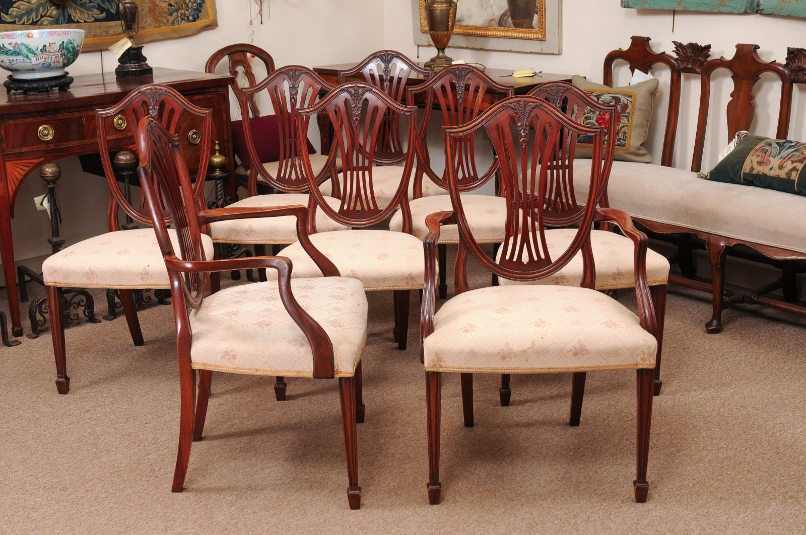 Set of 8 Sheraton Style Mahogany Shield Back Dining Chairs, Early 20th Century 2