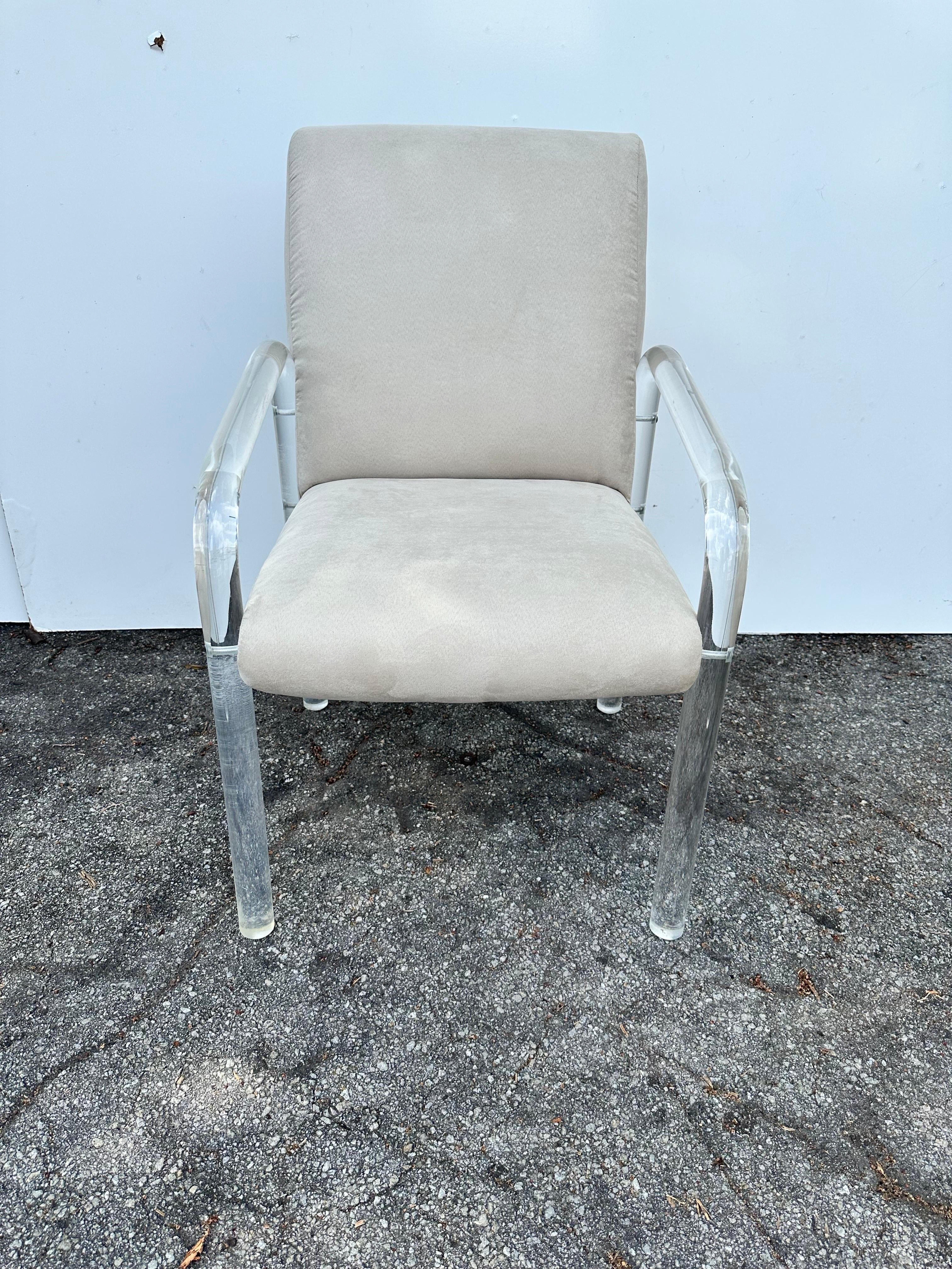 Set of 8  signed Lion in Frost Lucite Armchairs  For Sale 6