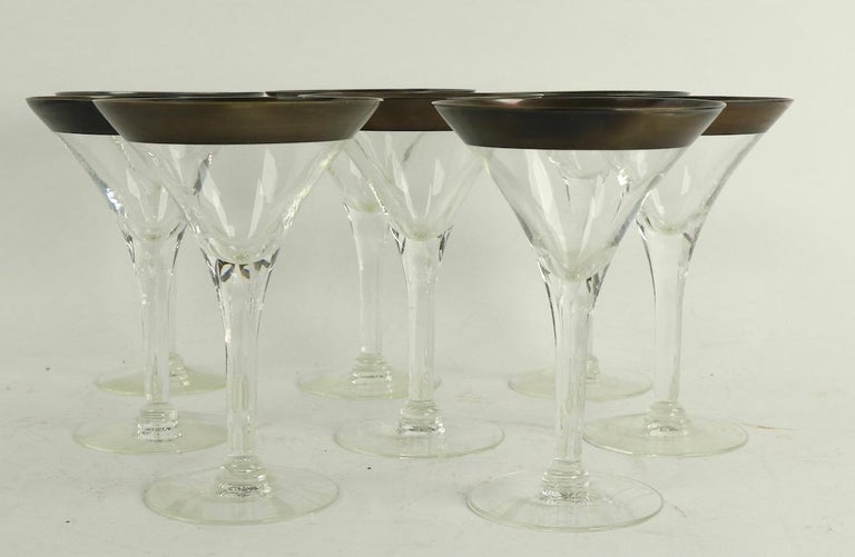 https://a.1stdibscdn.com/set-of-8-silver-band-martini-glasses-attributed-to-dorothy-thorpe-for-sale-picture-5/f_9787/f_175965621579483606779/IMG_8095_master.jpeg?width=768