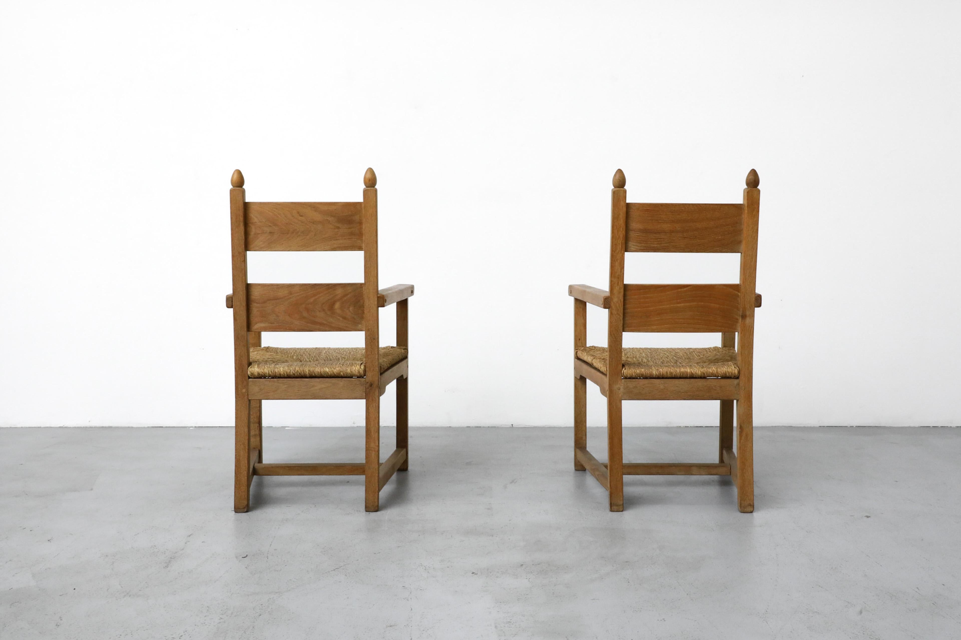 Set of 8 Solid Oak Quaker Style Dining Chairs with Rush Seats 4
