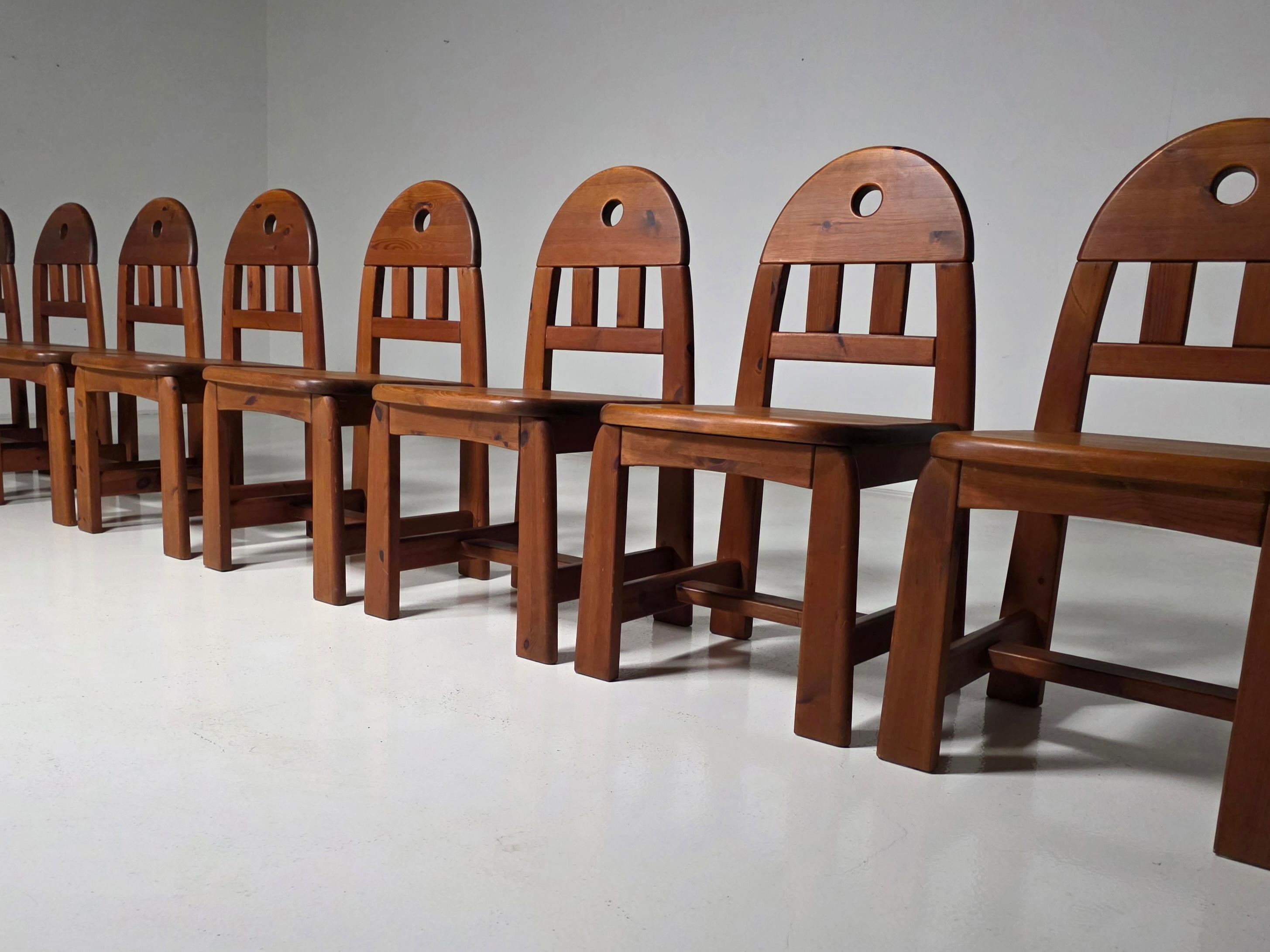 Pino Set di 8 sedie da pranzo in legno di pino massiccio di Wasa Mobel Germania, anni '70 in vendita