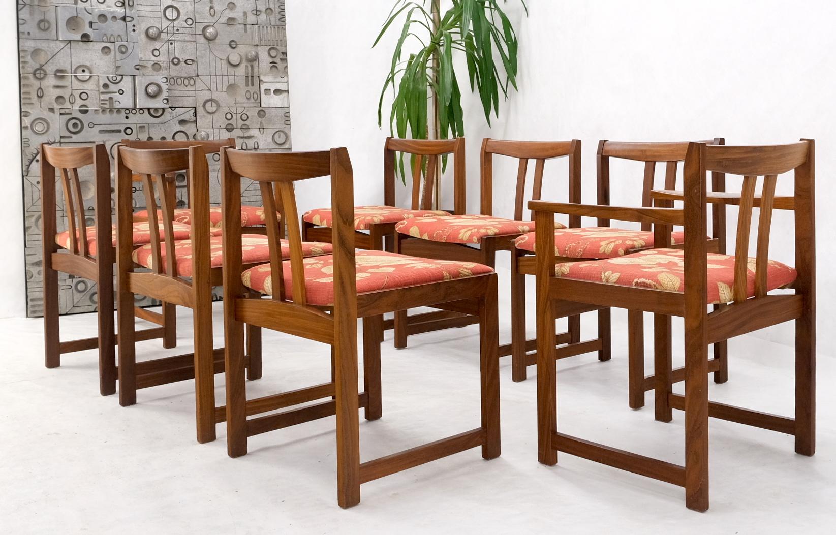 Ensemble de 8 fauteuils de salle à manger en bois de rose massif et tapissés de tissu de lin rouge Bon état - En vente à Rockaway, NJ