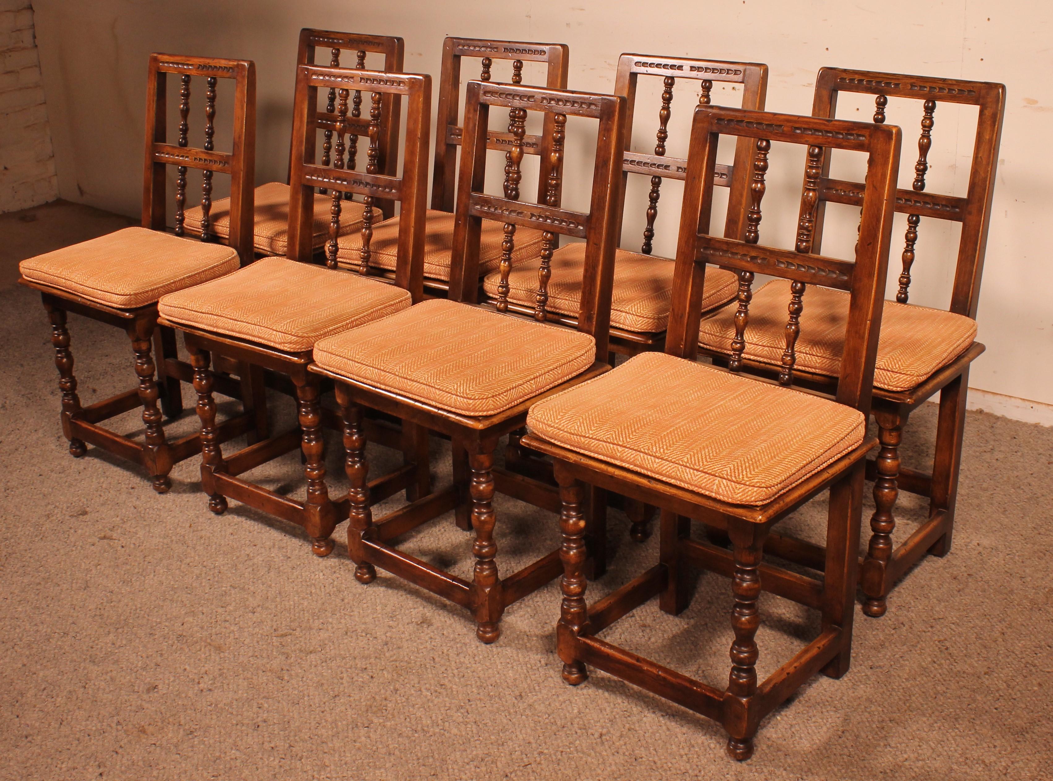 Renaissance Set Of 8 Spanish Chairs In Beech