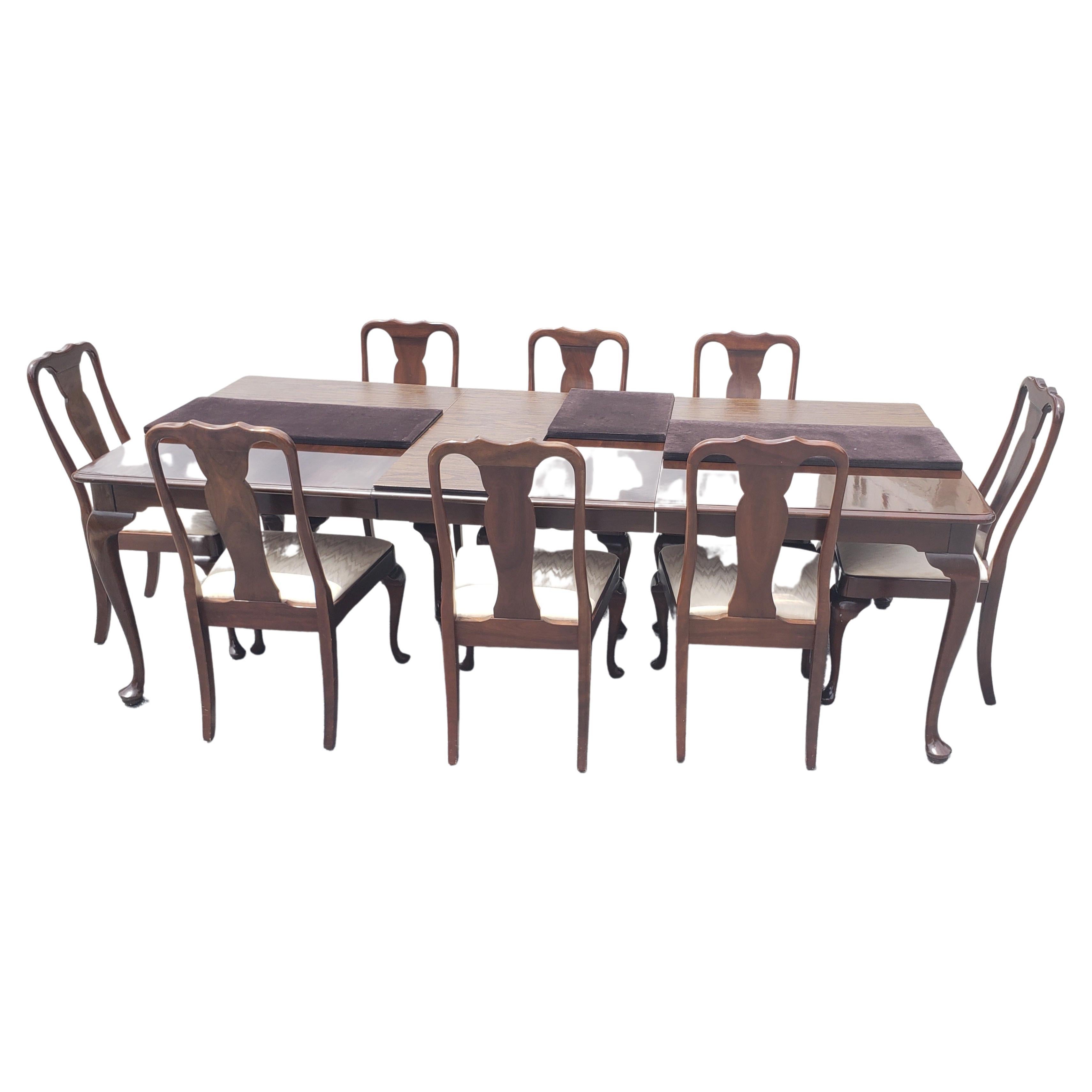 Set of 8 Stickley Queen Anne Anniversary Cherry Dining Chairs, circa 1989 2