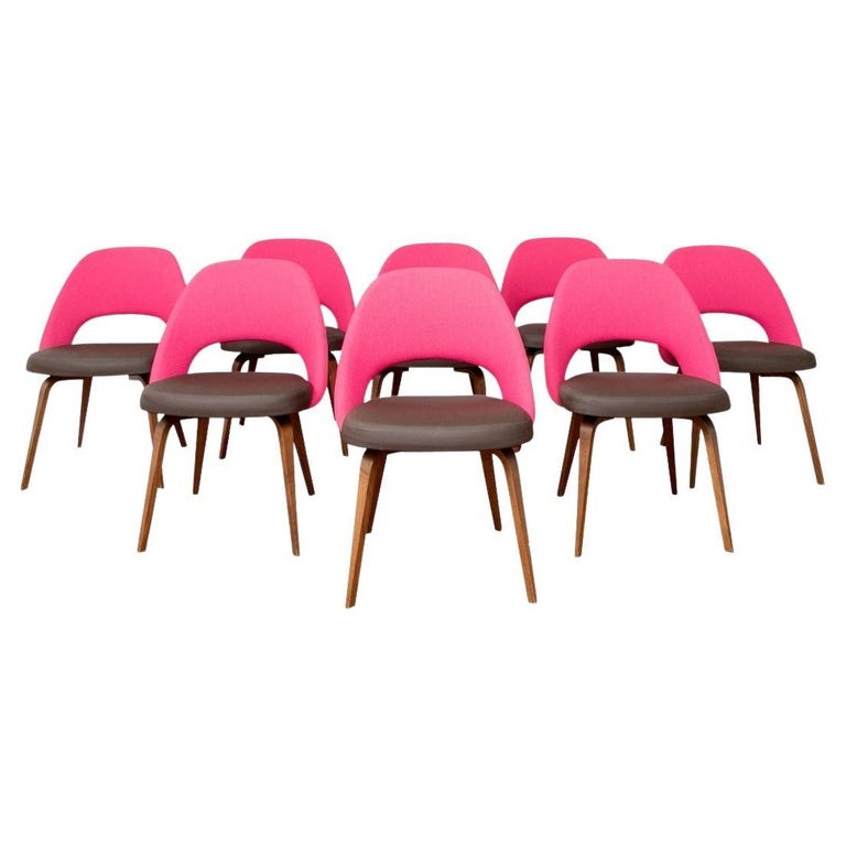 Set of 8 Striking Two Tone Custom Chairs in Mid Century Style For Sale