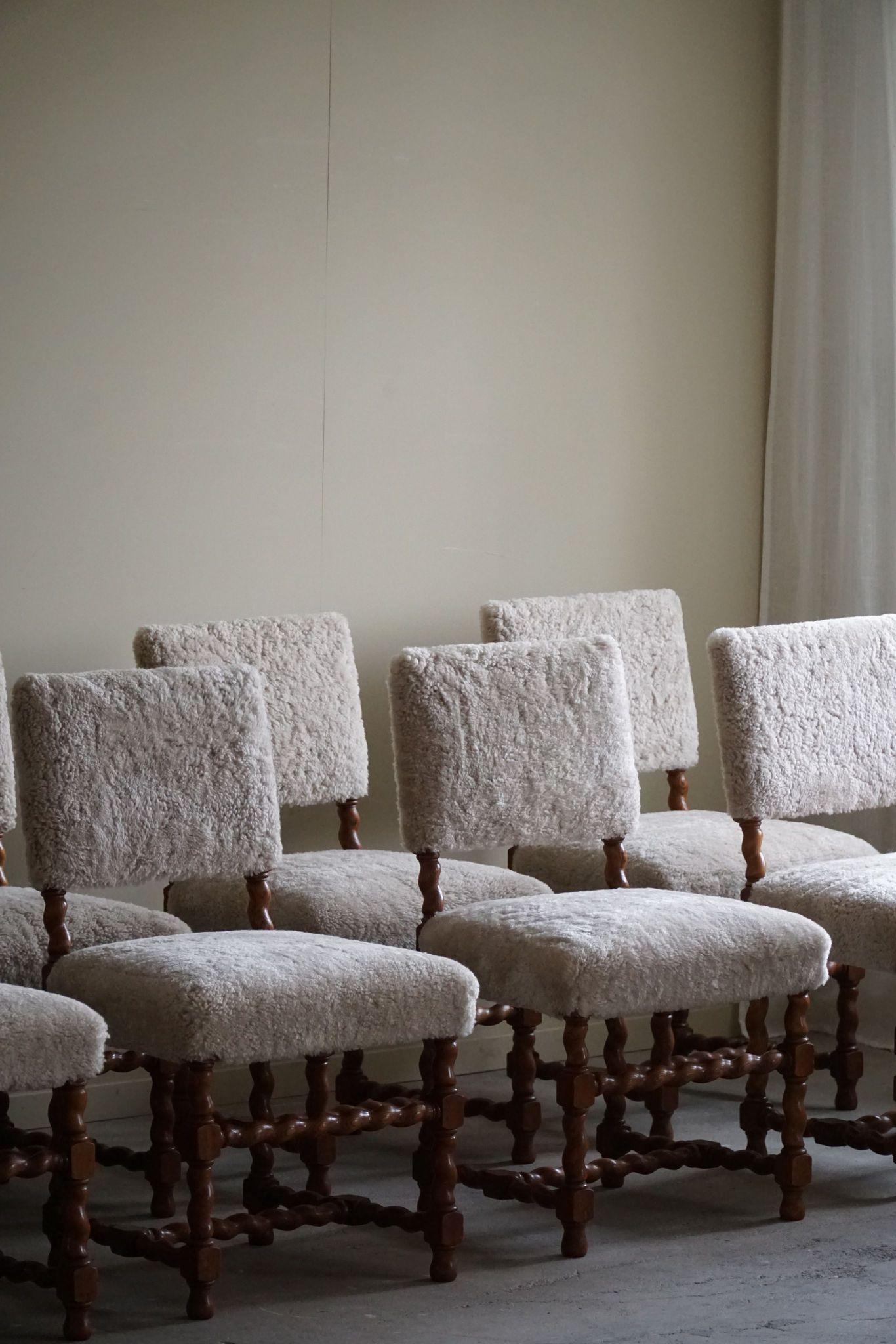 Scandinavian Modern Set of 8 Swedish Baroque Style Dining Chairs, Reupholstered in Lambswool, 1920s