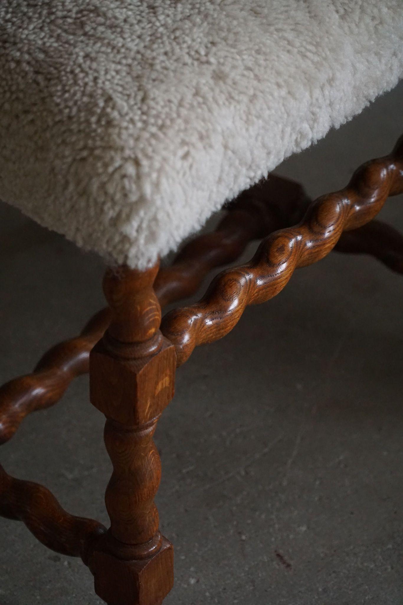 20th Century Set of 8 Swedish Baroque Style Dining Chairs, Reupholstered in Lambswool, 1920s