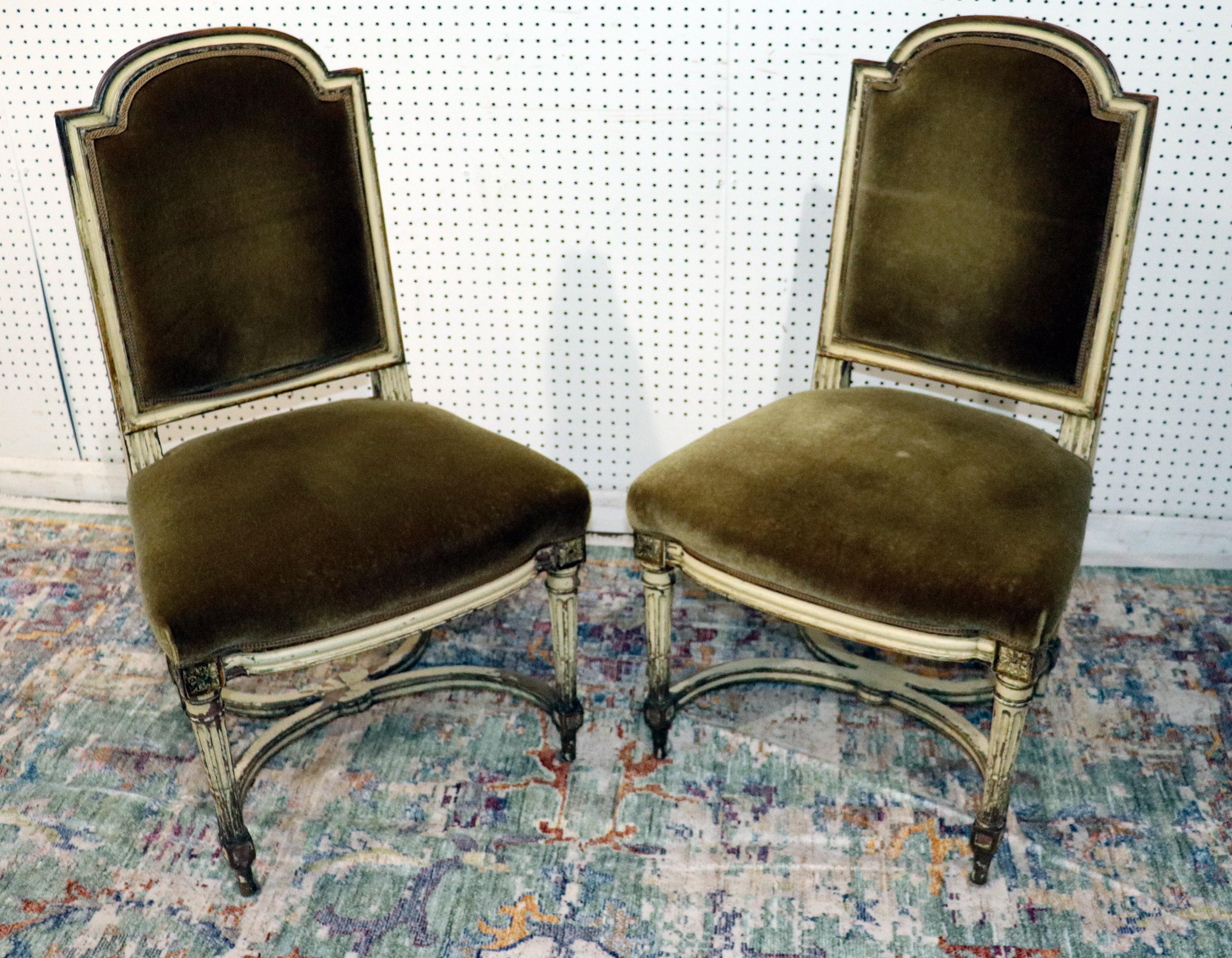 Antique Set 8 Swedish or Gustavian Style Side Dining Chairs with Mohair Wool In Good Condition In Swedesboro, NJ