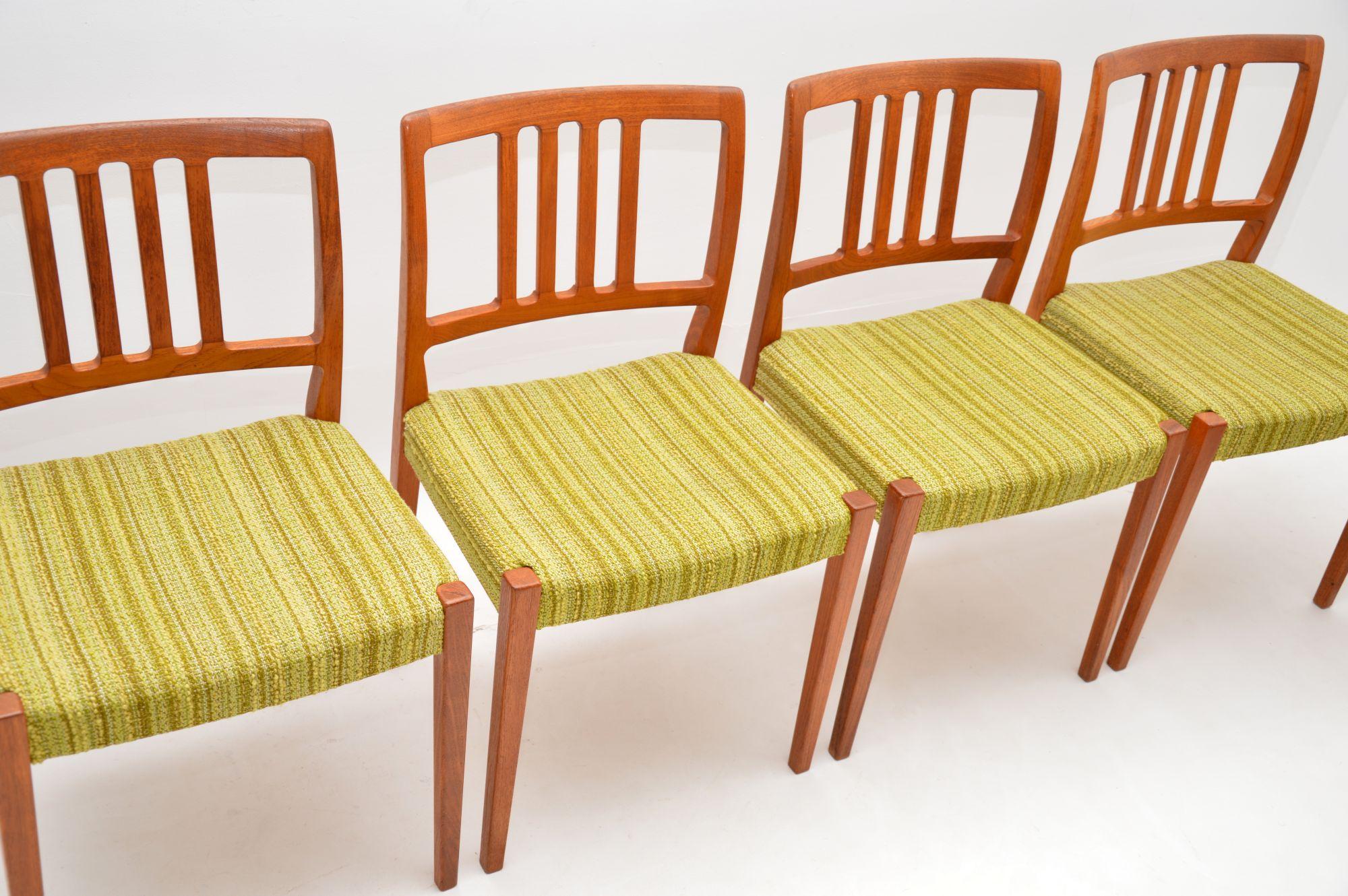 Set of 8 Swedish Teak Vintage Dining Chairs by Nils Jonsson In Good Condition In London, GB