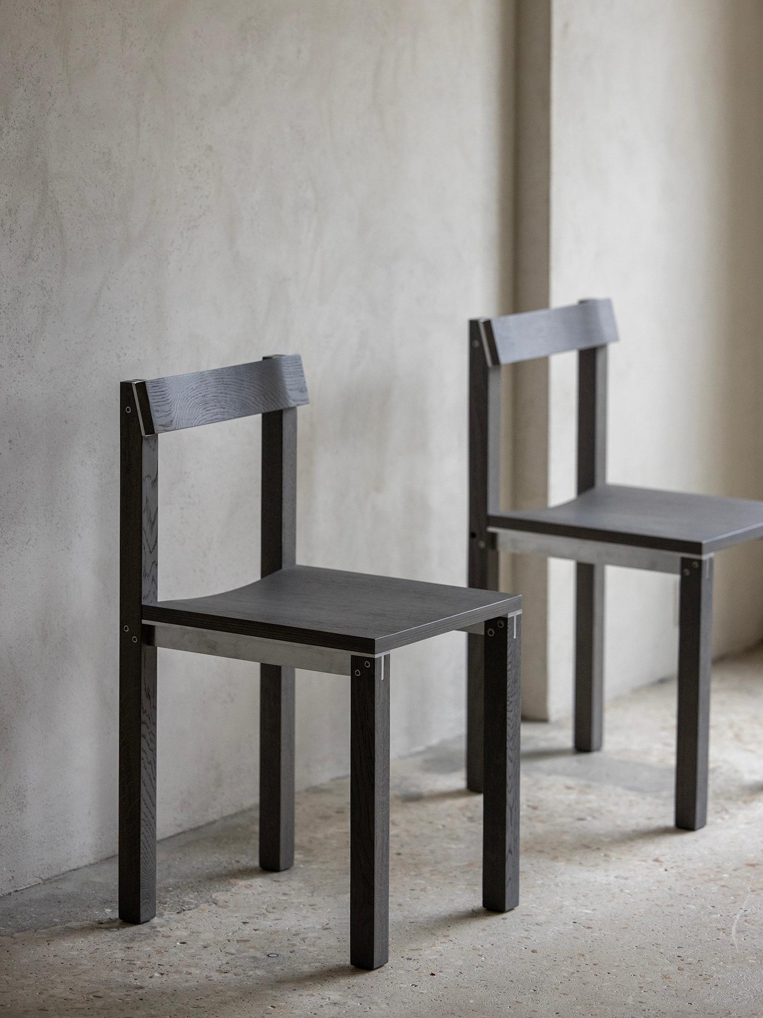 Post-Modern Set of 8 Tal Grey Oak Chairs by Kann Design For Sale