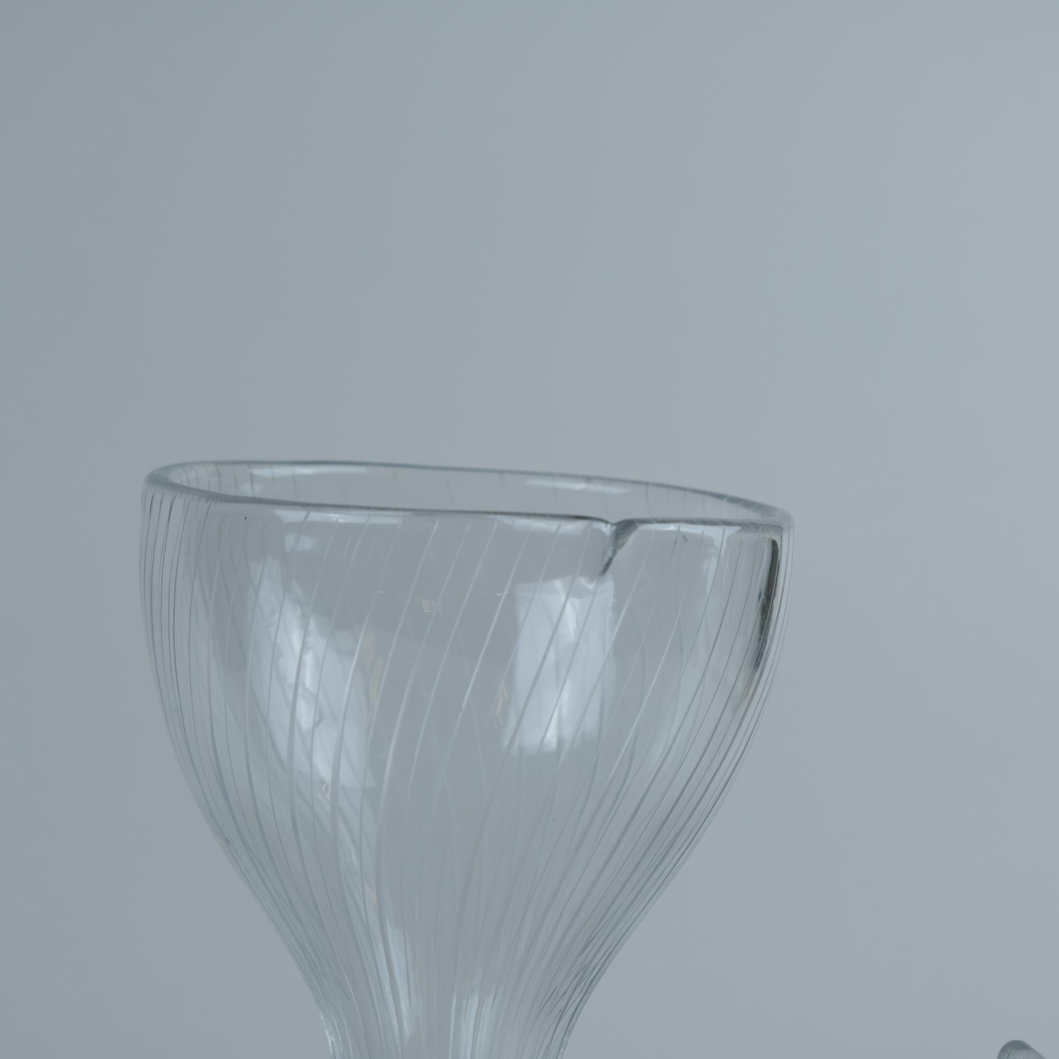 Set of 8 Tapio Wirkkala Line-engraved Glass Art Pieces, Iittala 1950s For Sale 1