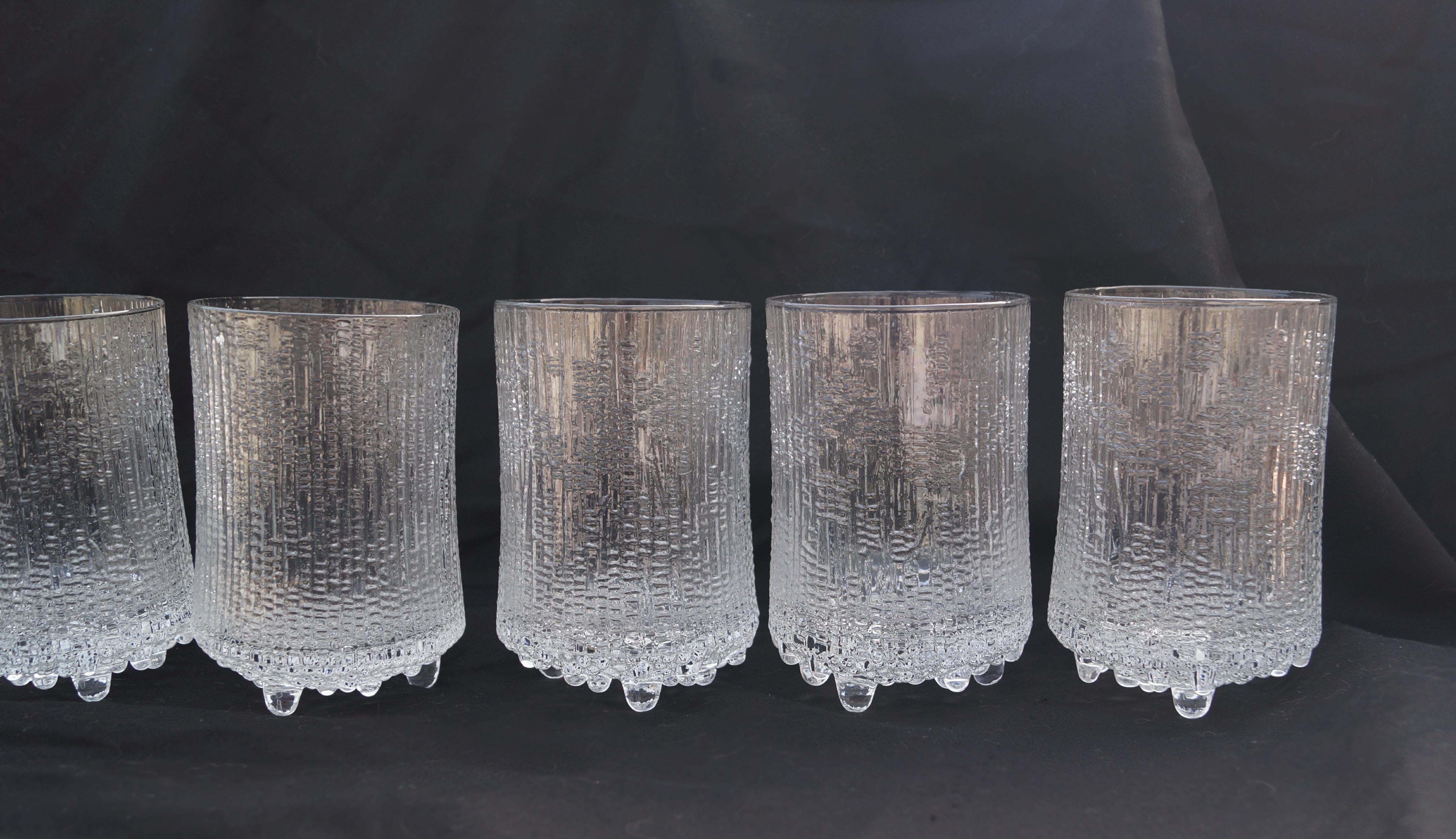 Finnish Set of 8 Tapio Wirkkala Ultima Thule Glass Highball Glasses Finland  3 Toed For Sale