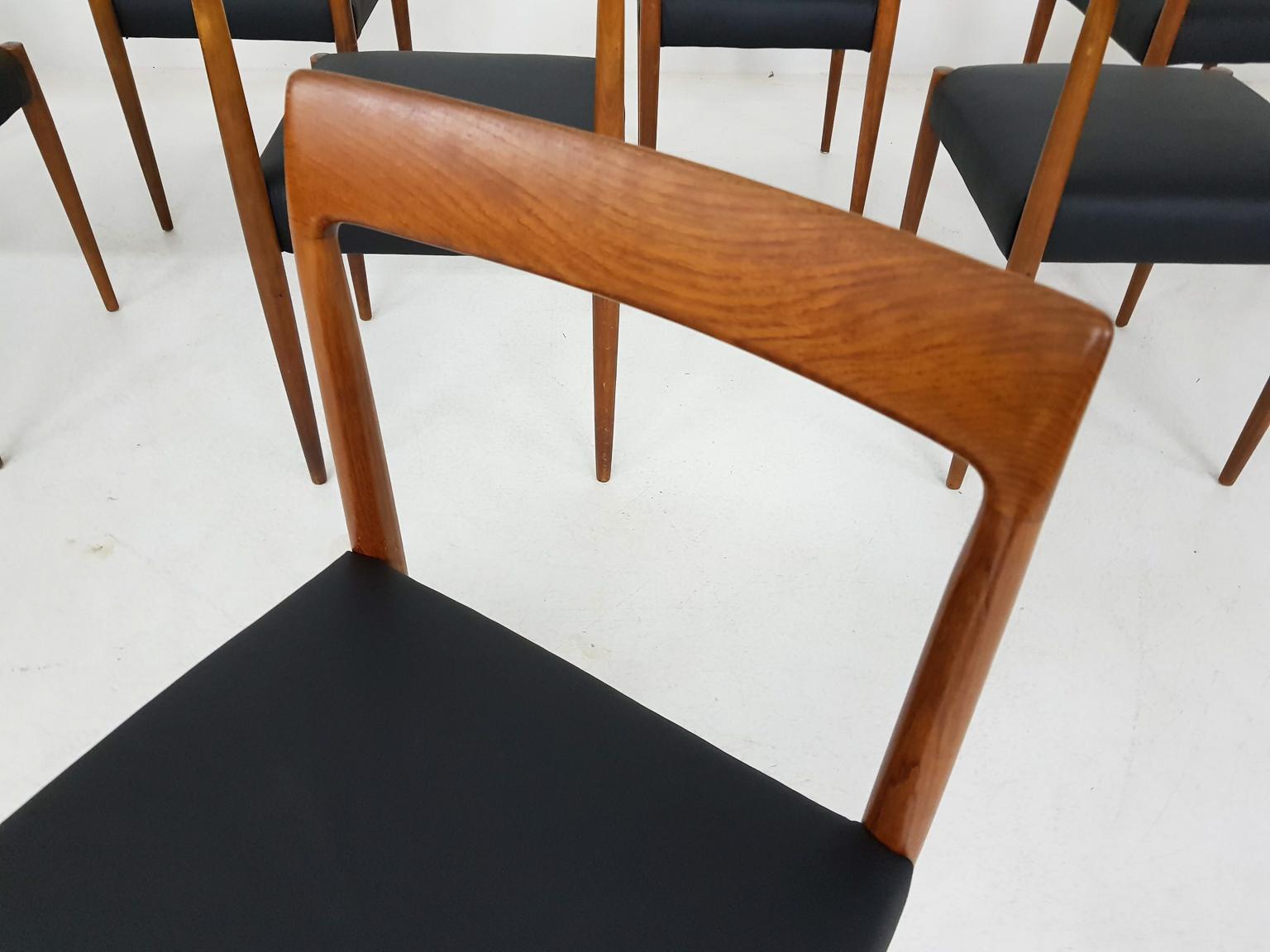Set of 8 Teak and Leather Dining Chairs by Lukbe, Germany, 1960s 1