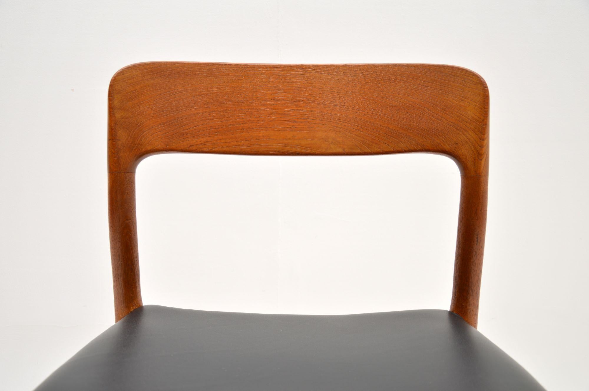 Set of 8 Teak and Leather Model 75 Dining Chairs by Niels Moller 4