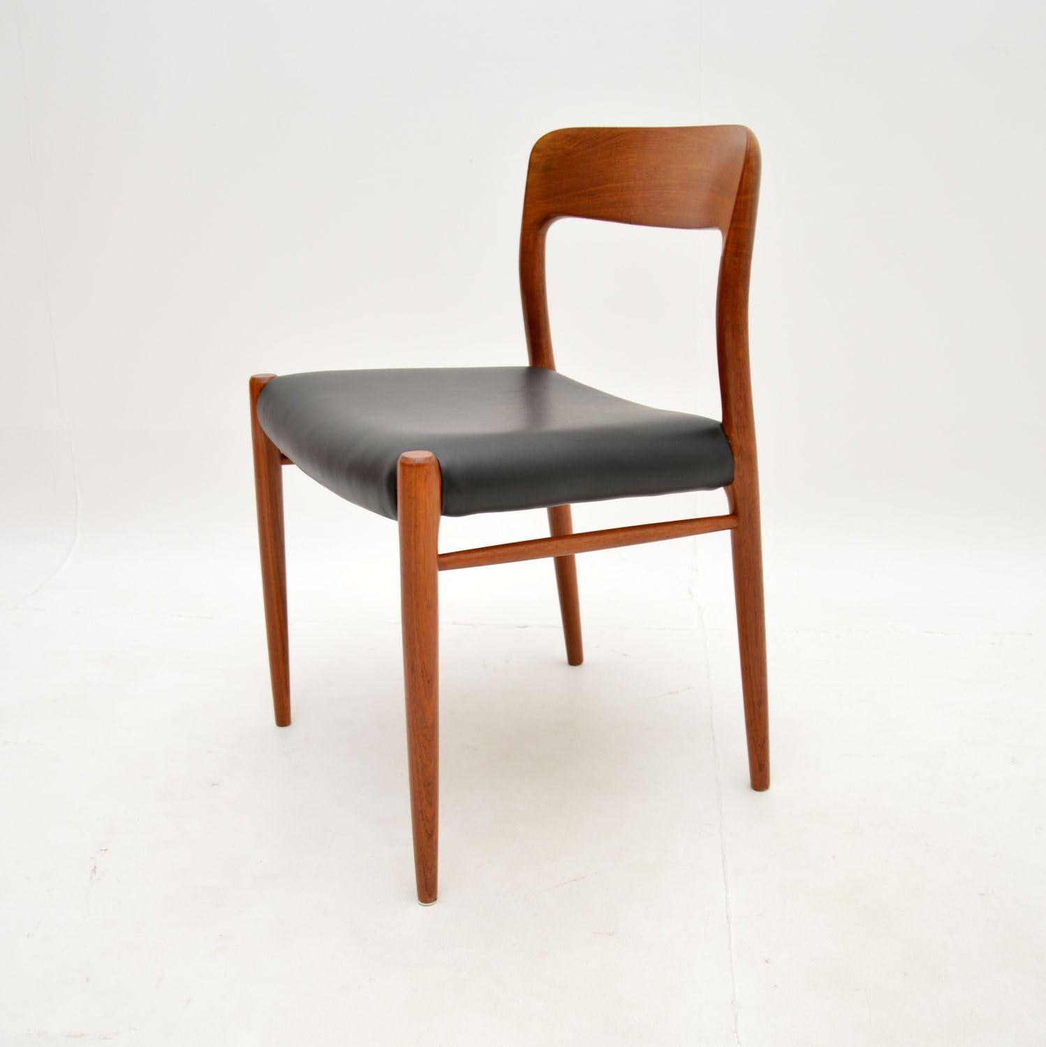 Mid-20th Century Set of 8 Teak and Leather Model 75 Dining Chairs by Niels Moller