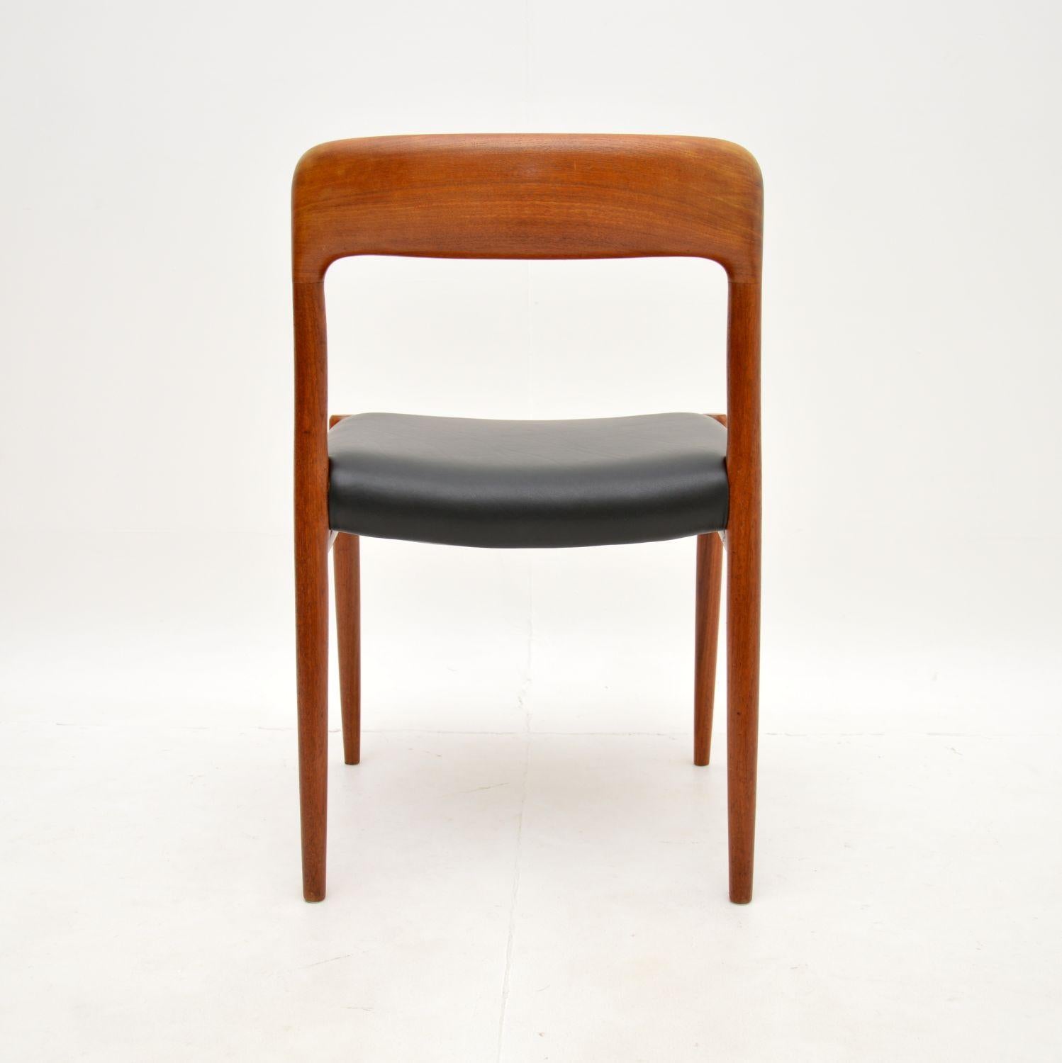 Set of 8 Teak and Leather Model 75 Dining Chairs by Niels Moller 2