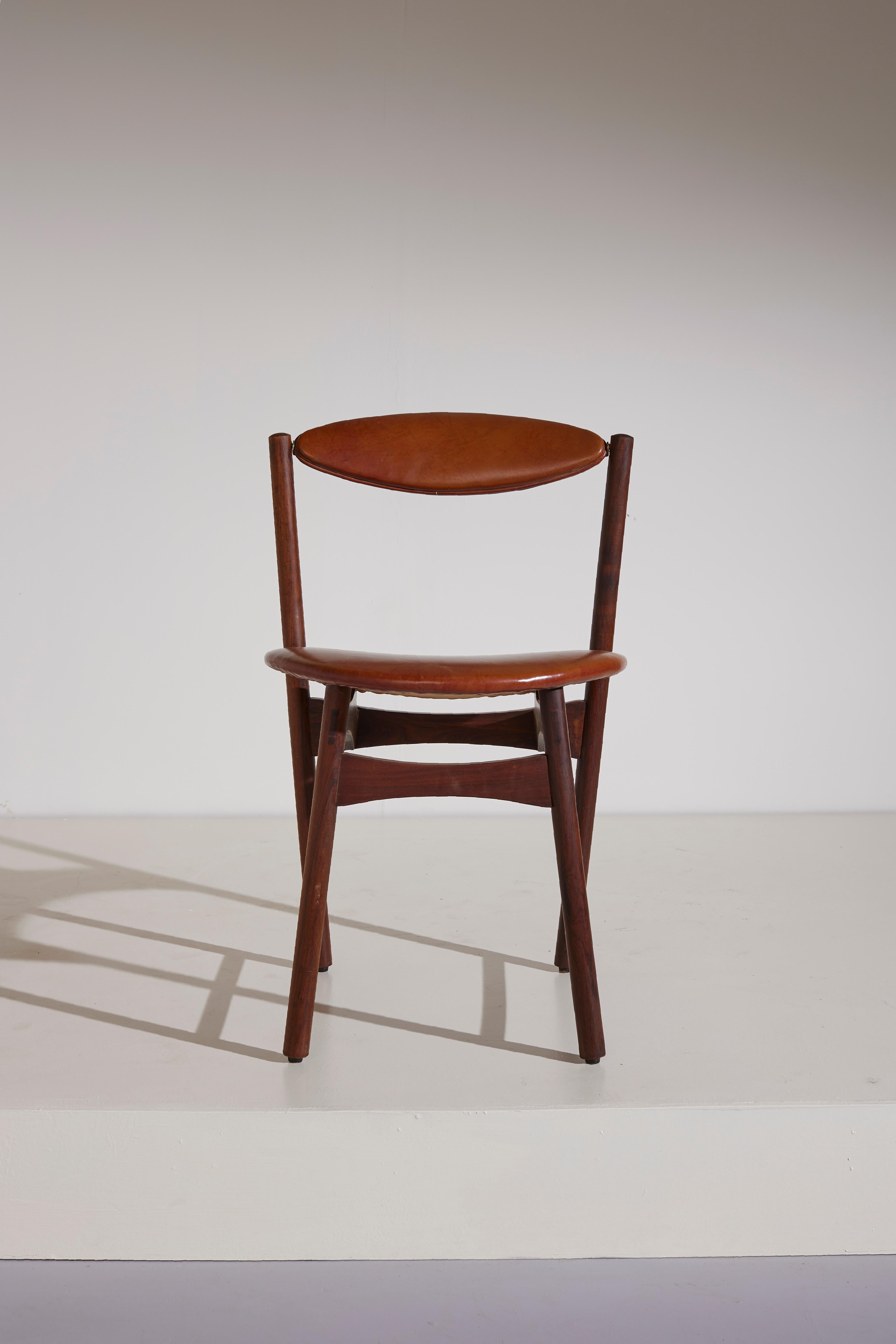 Set of 8 Teak and Leather Tilting Dining Chairs, Denmark, 1960s In Good Condition In Chiavari, Liguria
