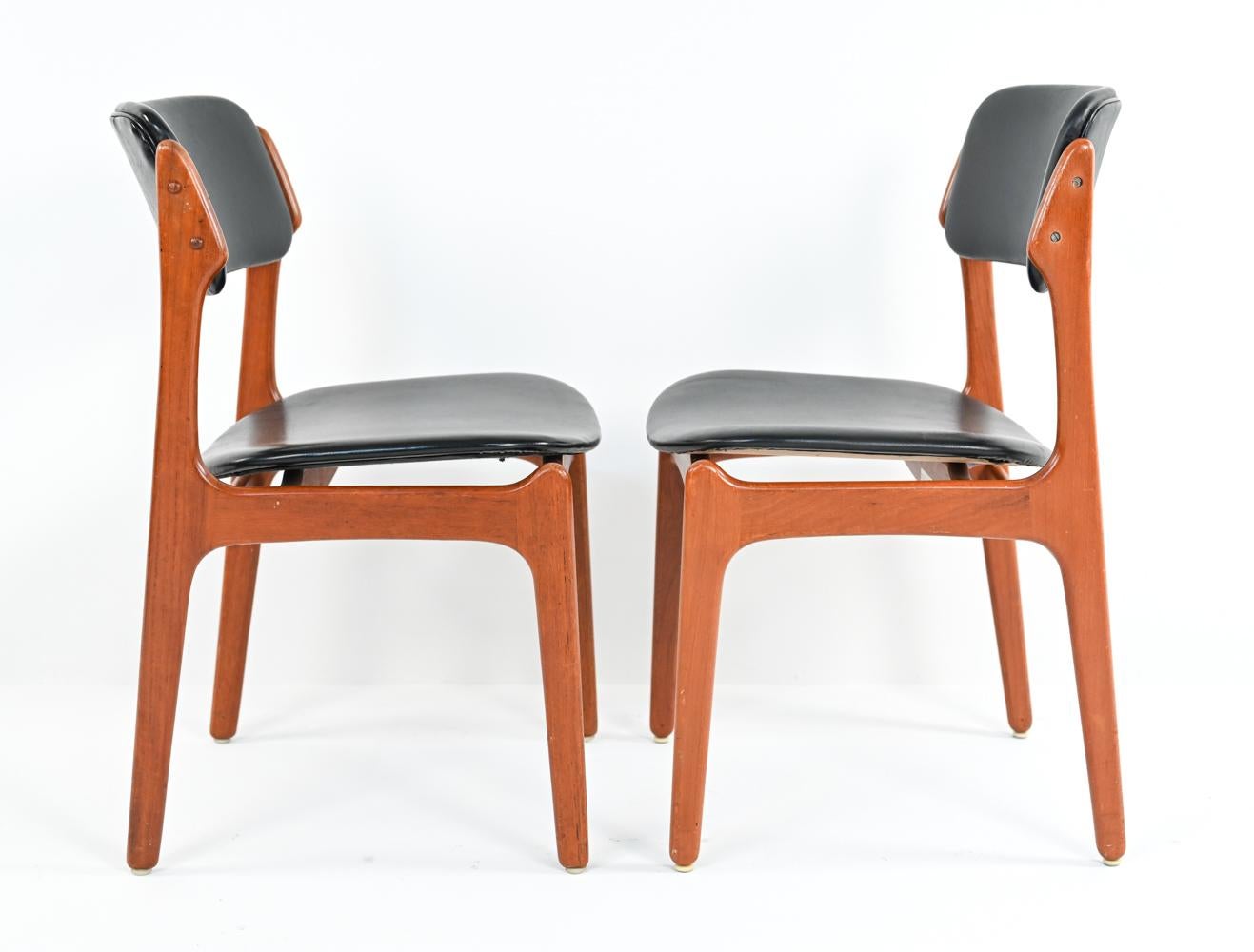 Set of '8' Teak Dining Chairs by Erich Buch for Oddense Maskinsnedikeri In Good Condition In Norwalk, CT