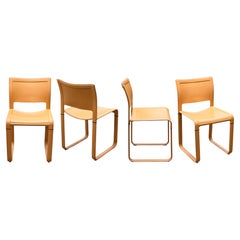 Lote de 8 sillas de comedor de piel color buey modelo Sistina de Tito Agnoli x Matteo Grassi