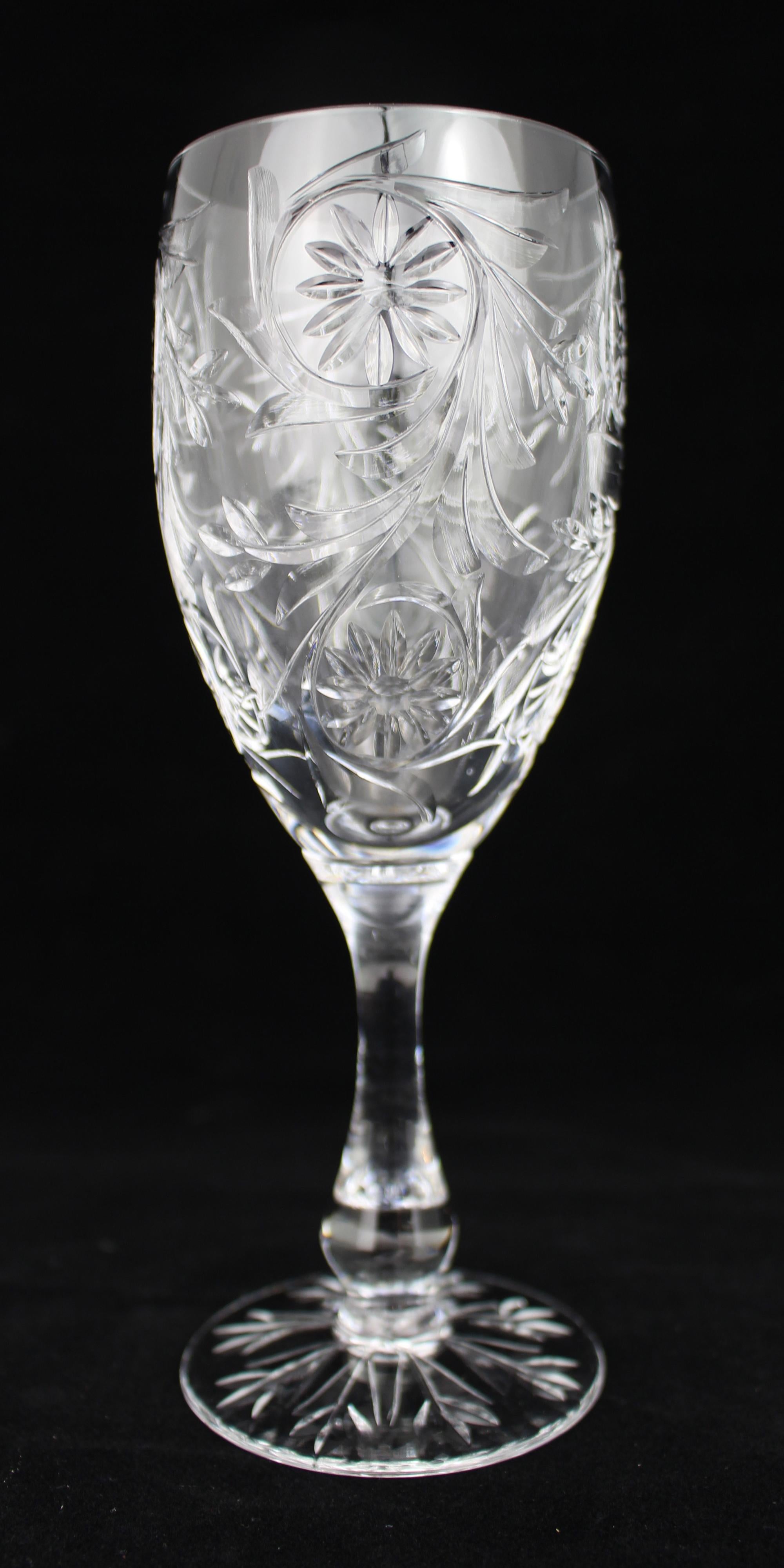 Juego de 8 Copas de Vino de Cristal Tudor 