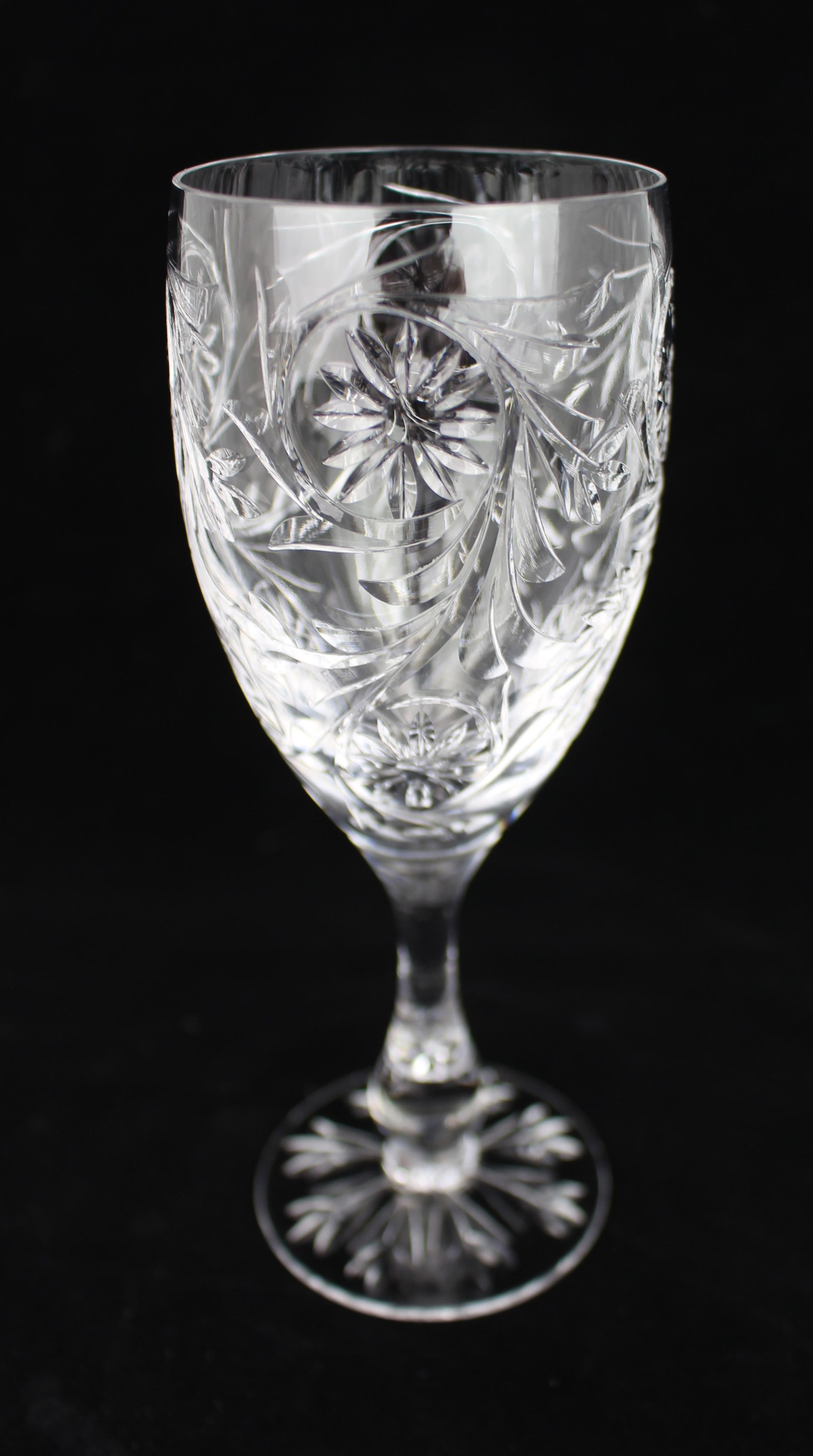 Juego de 8 Copas de Vino de Cristal Tudor 
