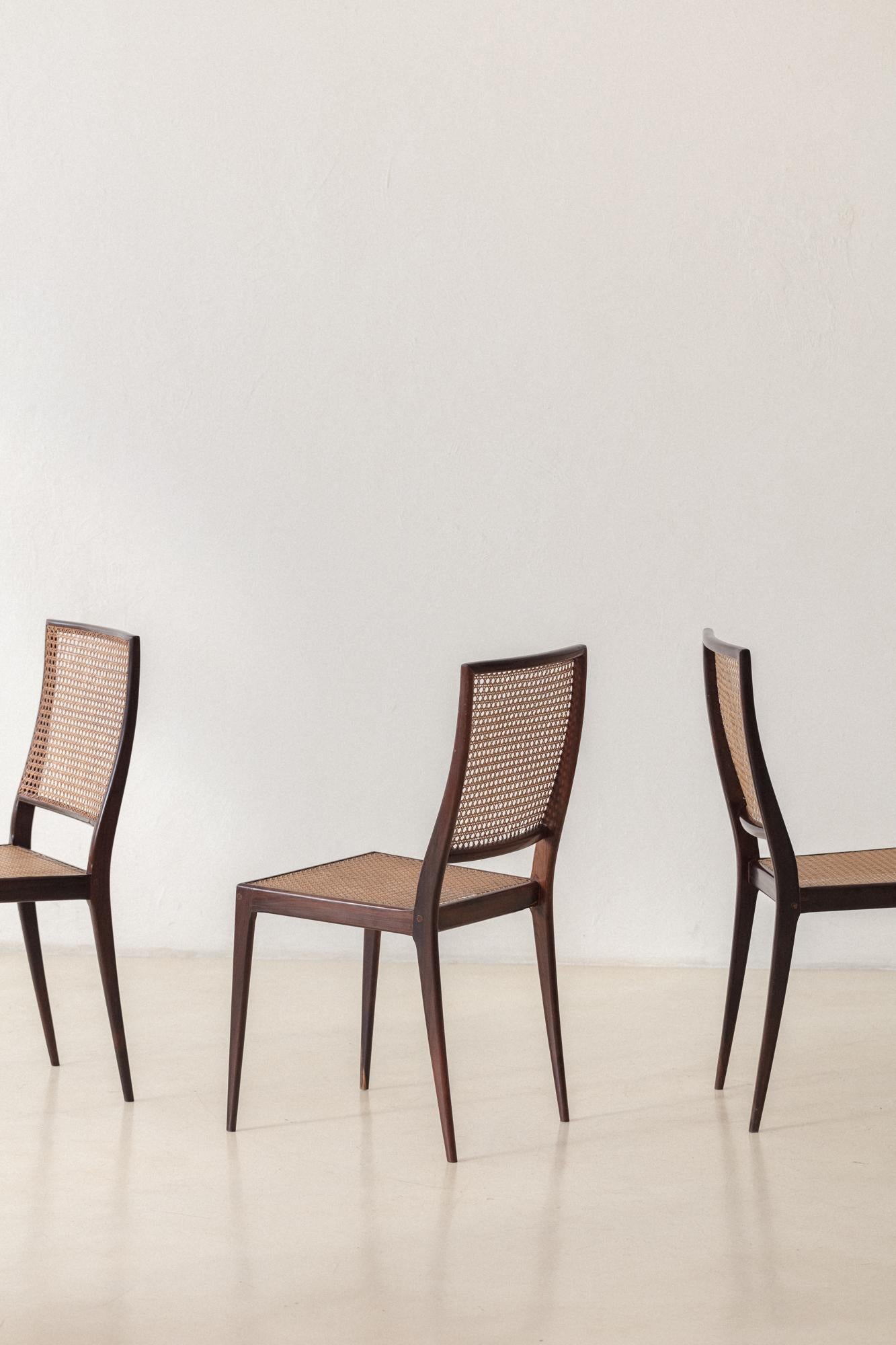 Mid-Century Modern Set of 8 Unilabor Chairs MT 552, Geraldo de Barros, 1960s, Brazilian Design For Sale