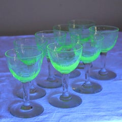 Set of 8 Val Saint Lambert Uranium Glass Aperitif Glasses