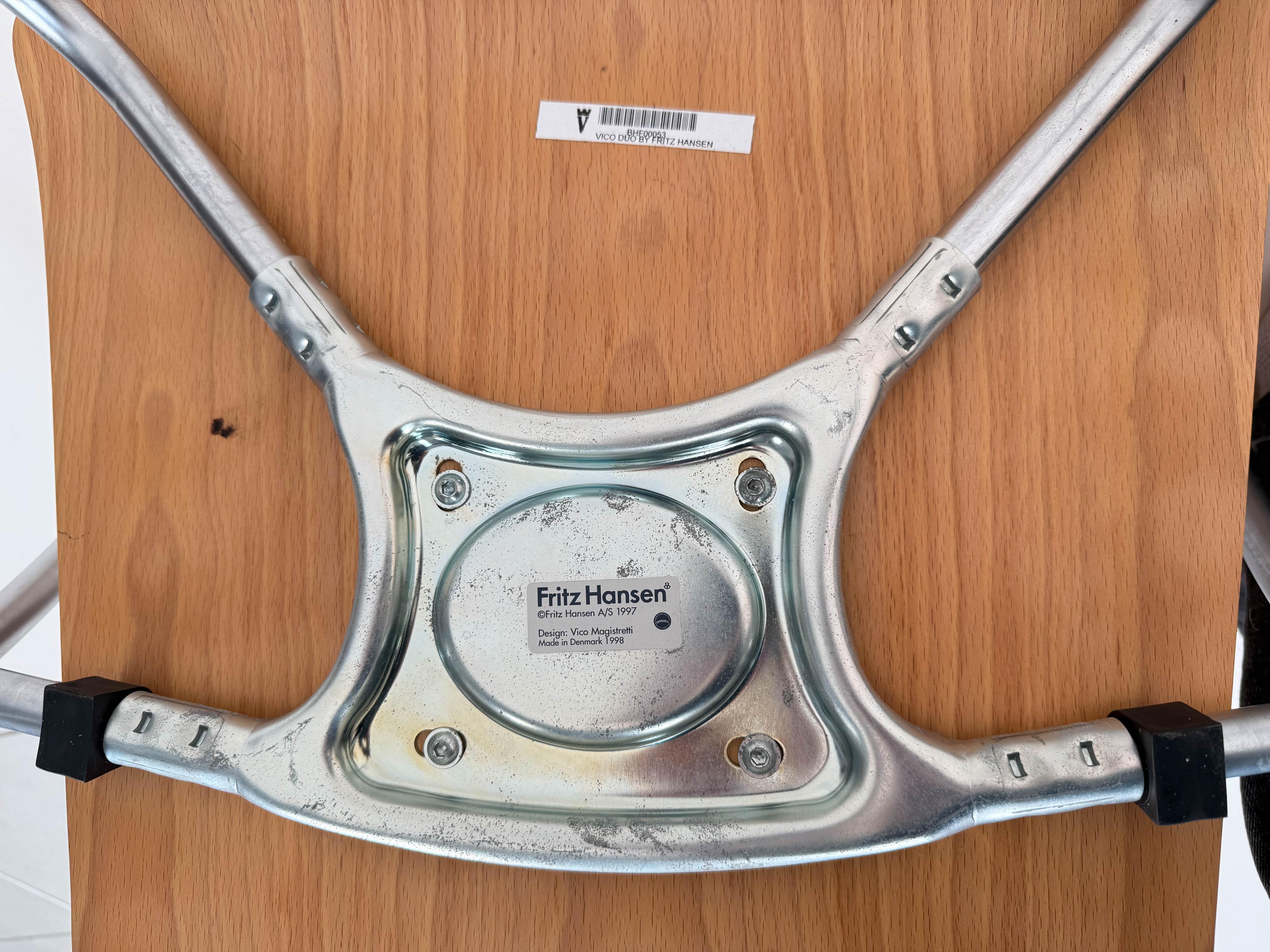 Conjunto de 8 sillones Vico Magistretti 