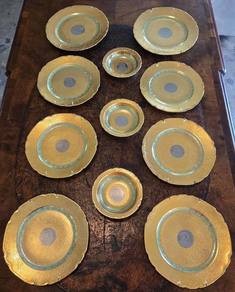 Czech Set of 8 Vintage Bohemian 24kt Gold & Platinum Incrusted Wall Plaques & 3 Bowls For Sale