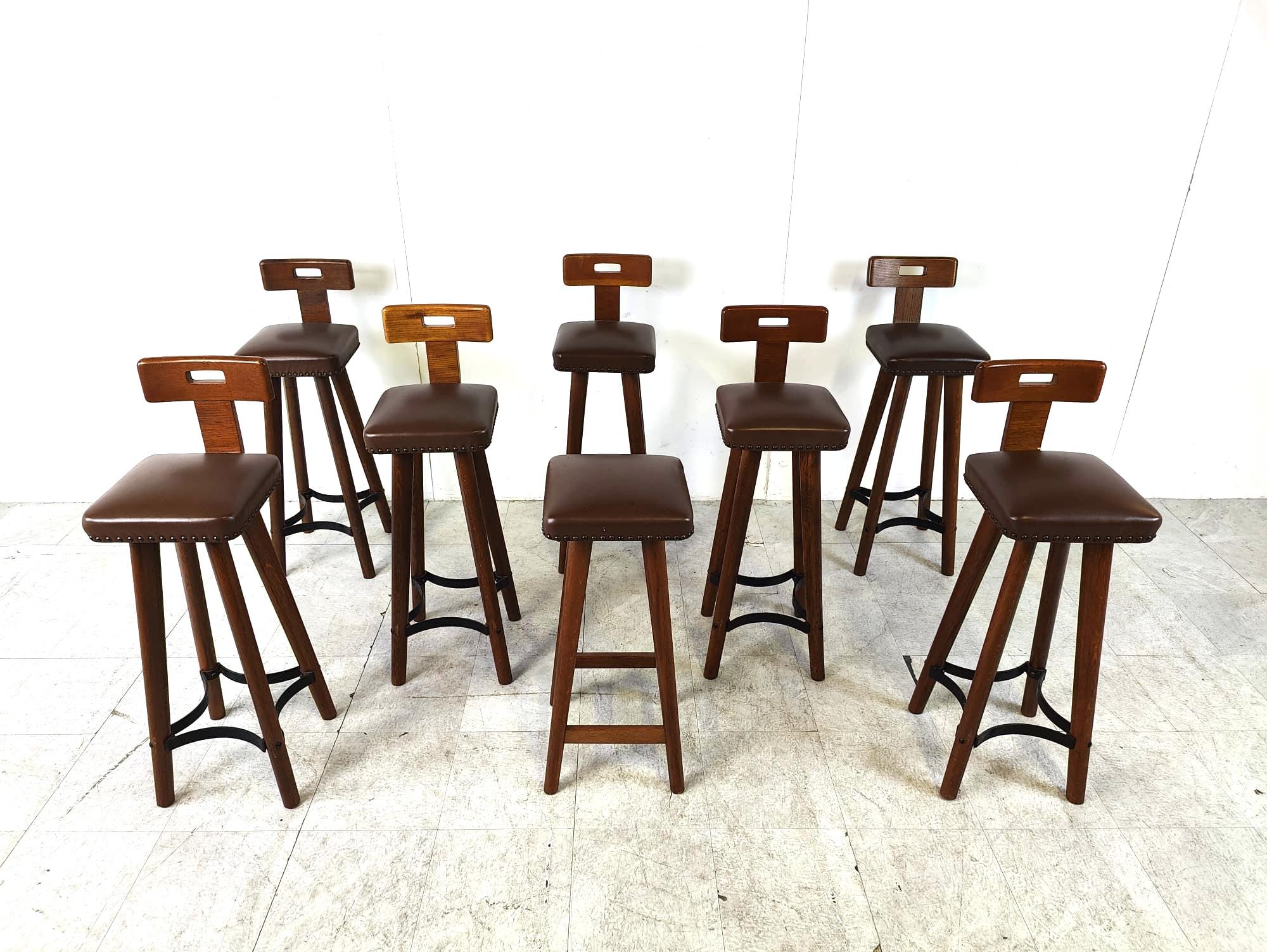 Metal Set of 8 vintage brutalist bar stools, 1960s