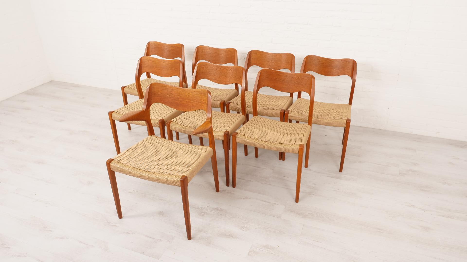 Mid-20th Century Set of 8 vintage dining chairs  Niels Otto Møller  Model 71 & Model 55  