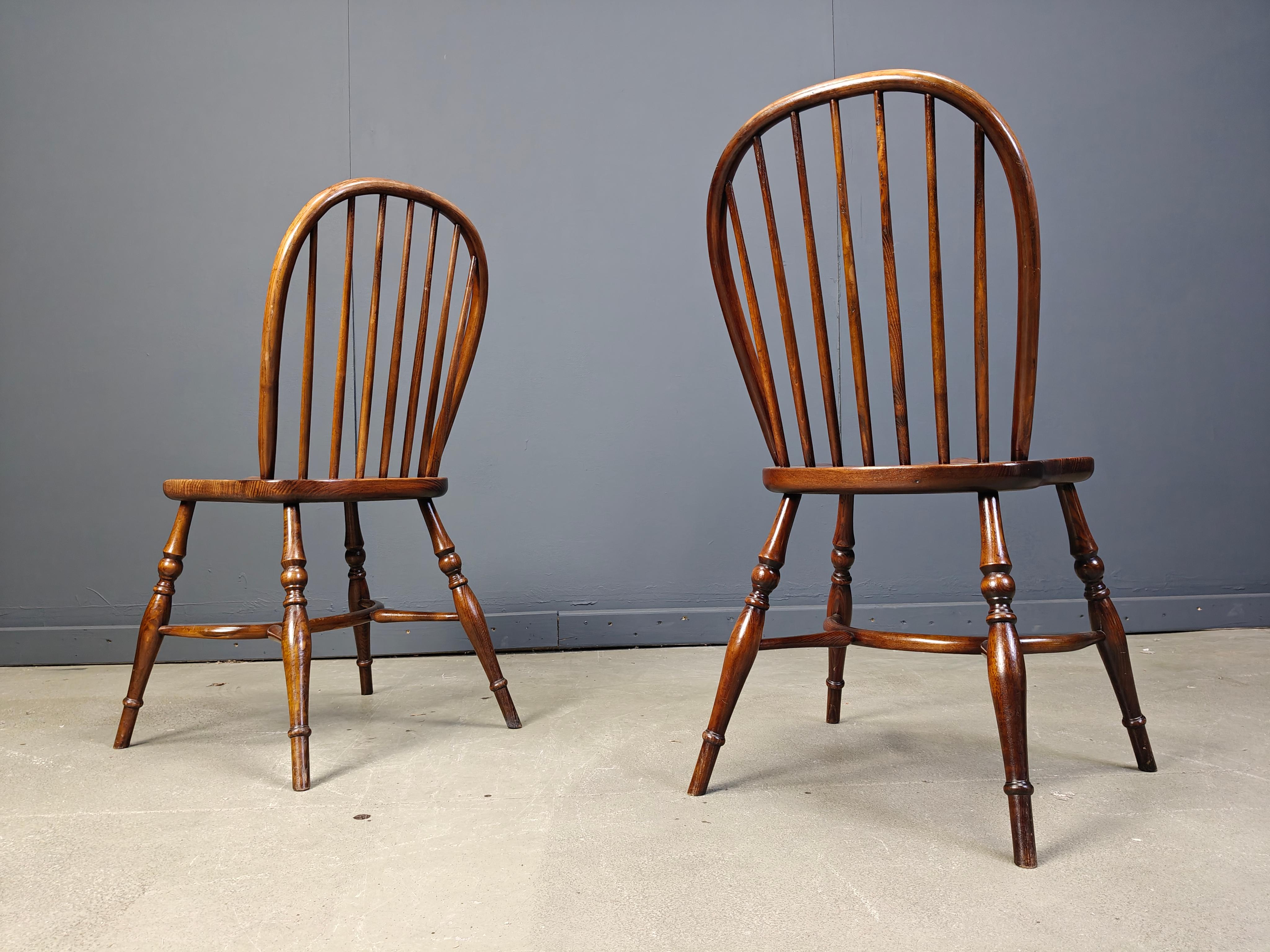 Rustico Set di 8 Vintage  Sedie da pranzo Ercol, anni '50 in vendita