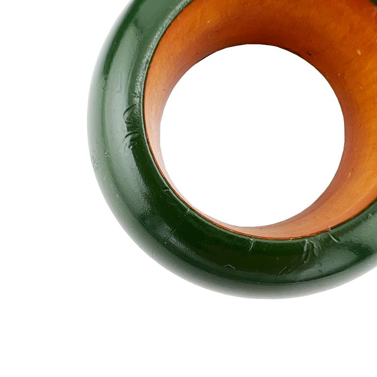 Wood Set of 8 Vintage Green & Orange Lacquer Napkin Rings, Gucci or Hermès Style For Sale