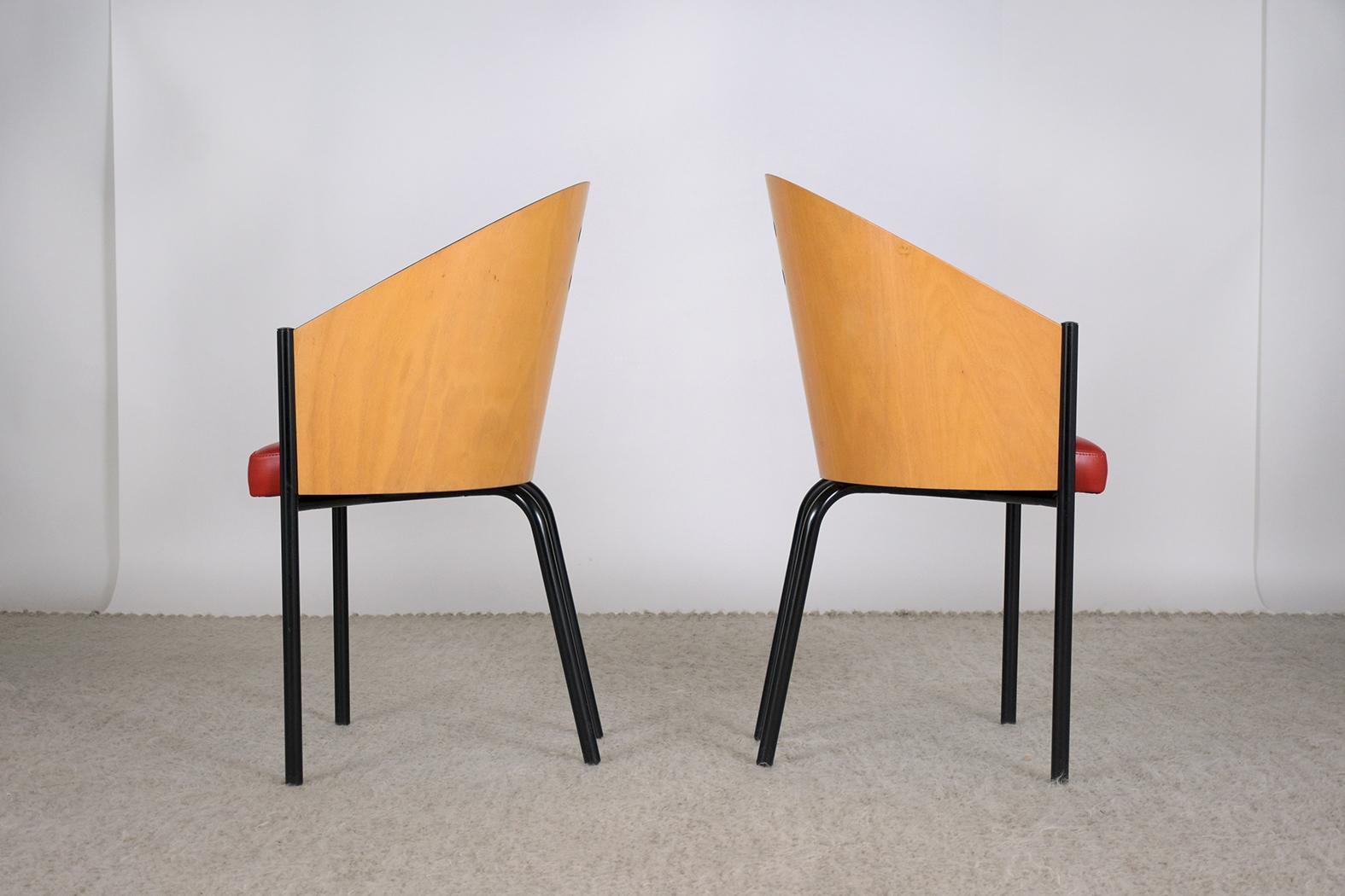 Chaises de salle à manger vintage du milieu du siècle : Elegance dans le design du dossier de baril en vente 7