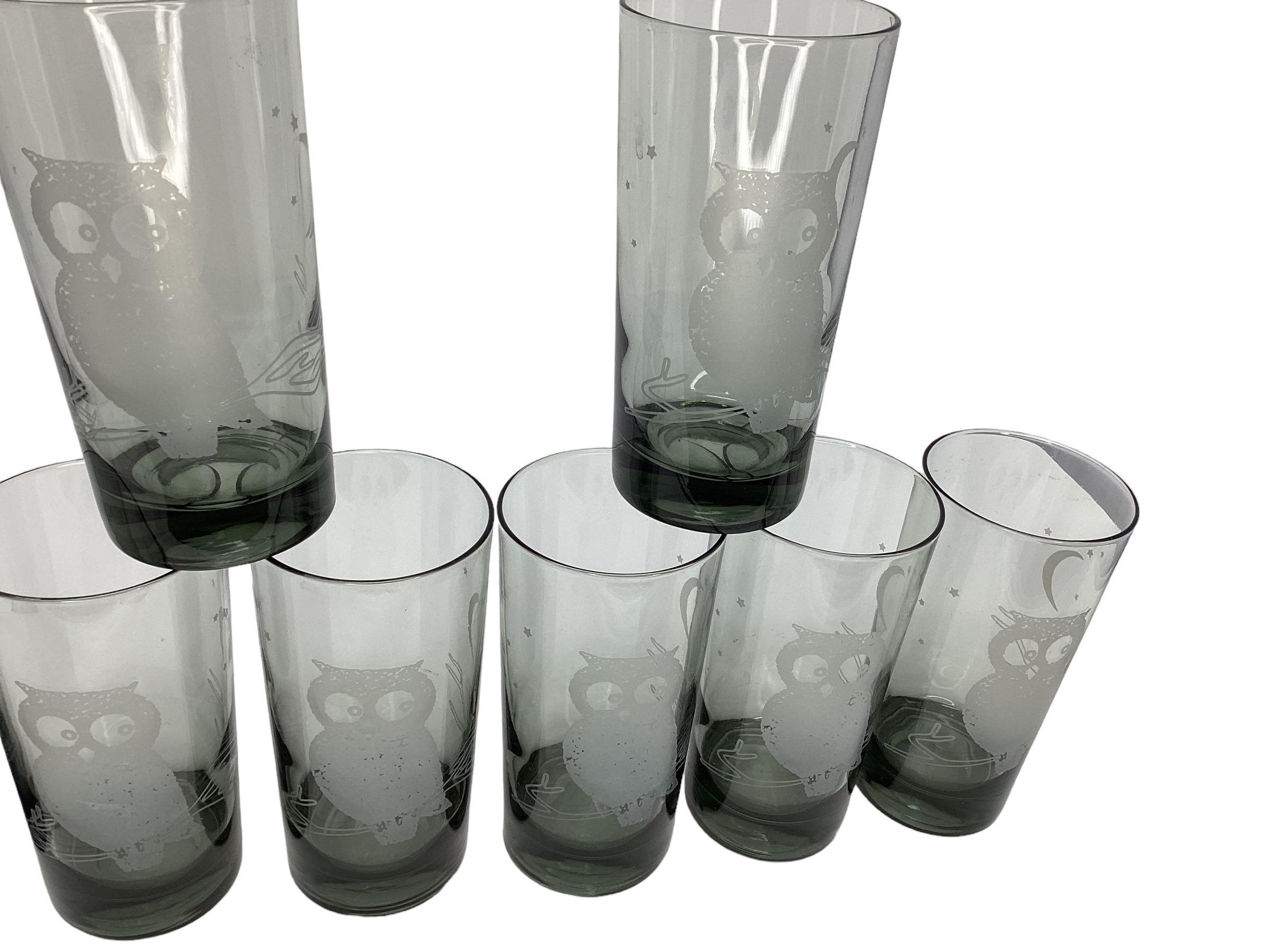 Set of 8 Vintage Owl Smoke Highball Glasses In Good Condition For Sale In Chapel Hill, NC