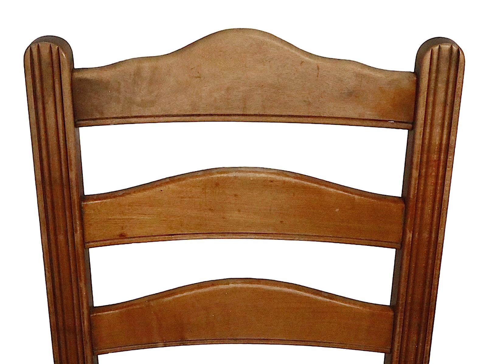 Set of 8 Vintage Stickley Cherry Valley Model 1S-71 Dining Farmhouse Cafe Chairs In Good Condition In New York, NY