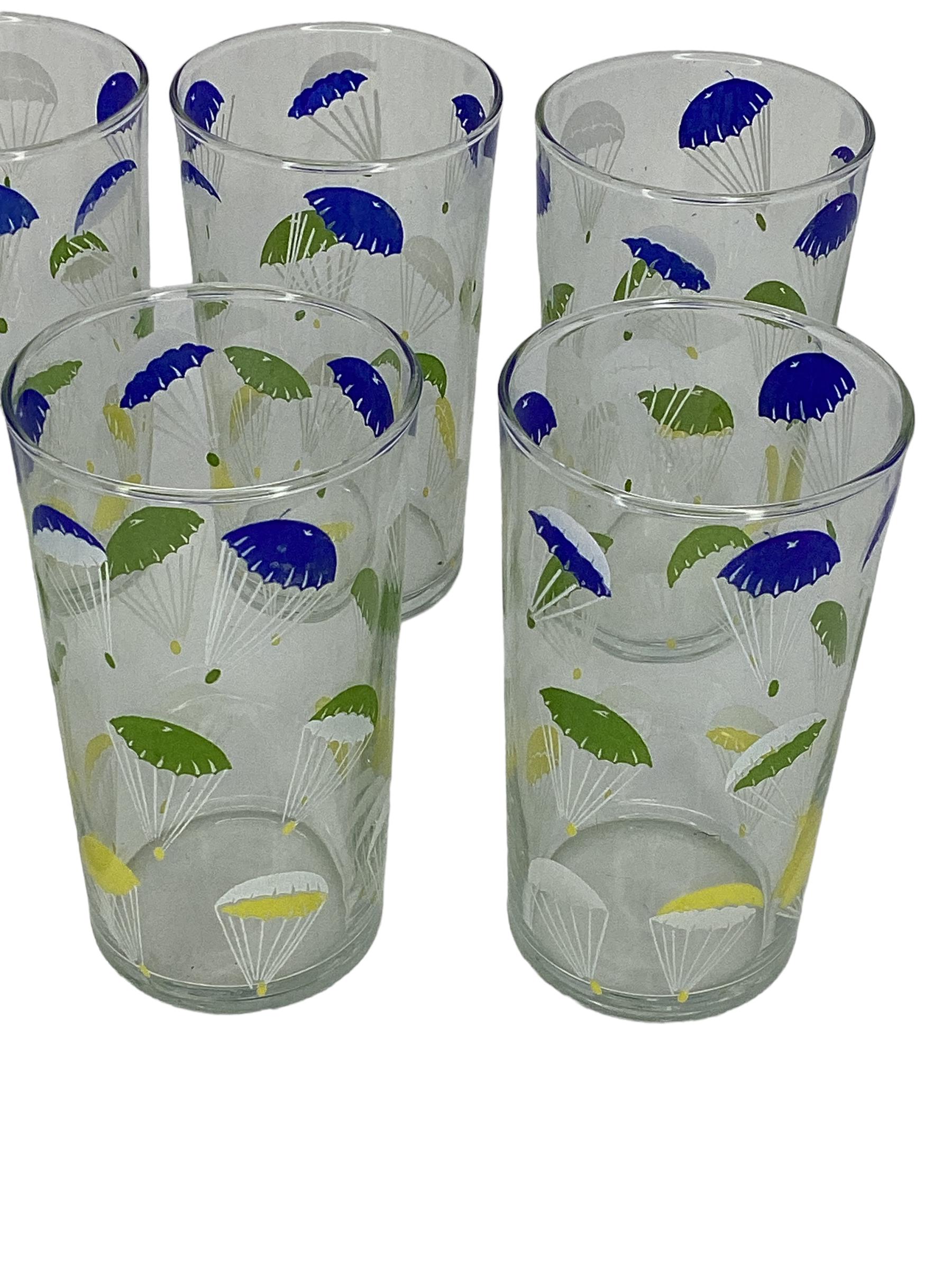 20th Century Set of 8 Vintage Tumblers with Parachute Design.  For Sale
