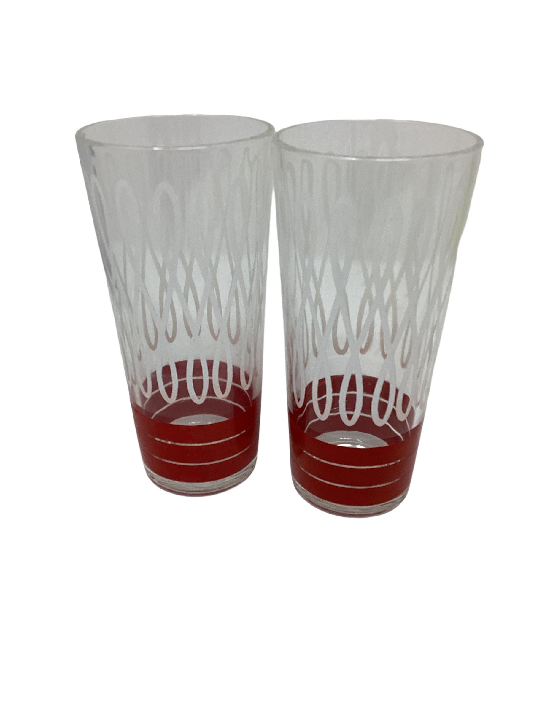 Set of 8 Vintage Tumblers with White Swirled Design and Colored Bands  In Good Condition For Sale In Chapel Hill, NC
