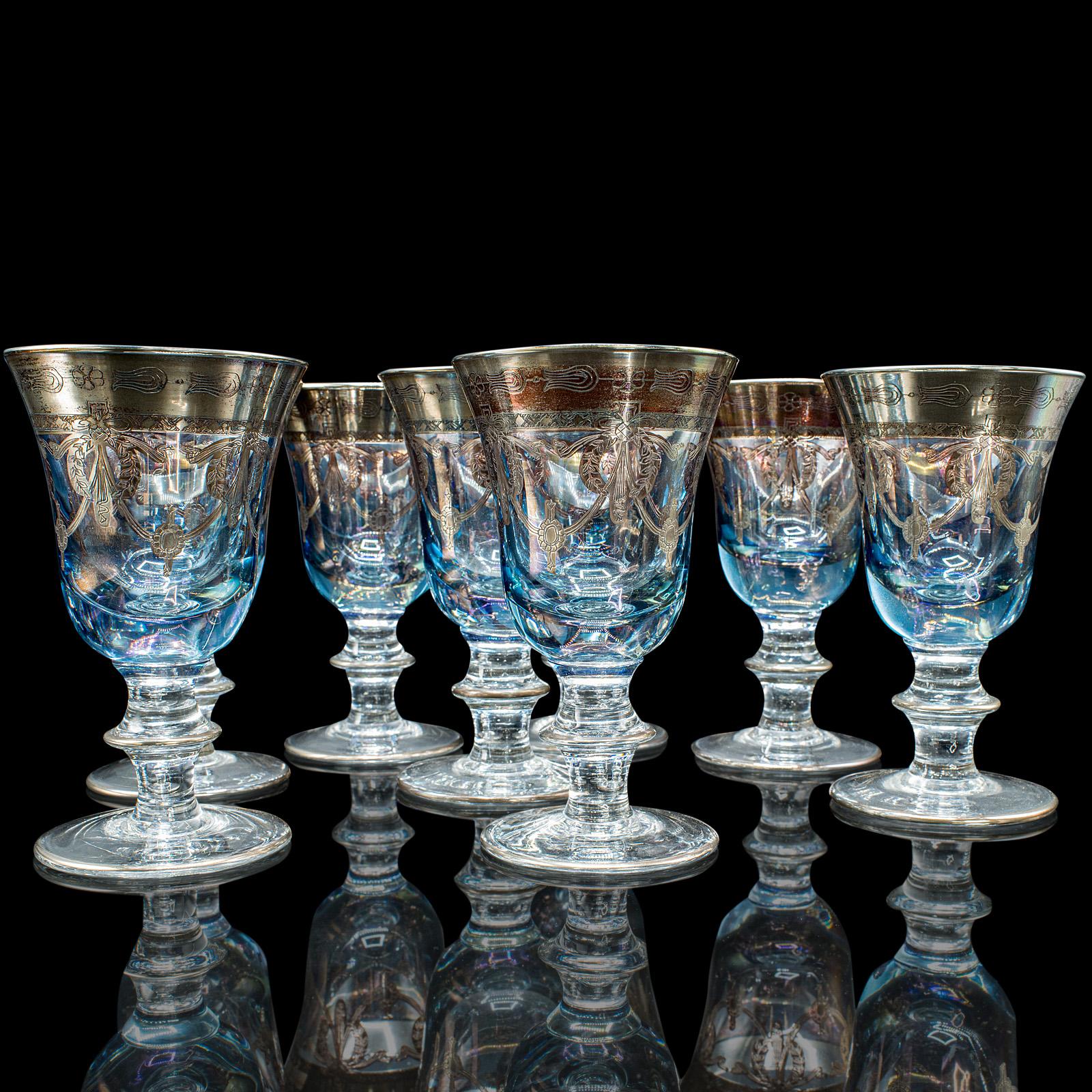Set de 8 gobelets à vin Vintage Glass, italien, fait main, verre d'art, apéritif, liqueur Bon état - En vente à Hele, Devon, GB