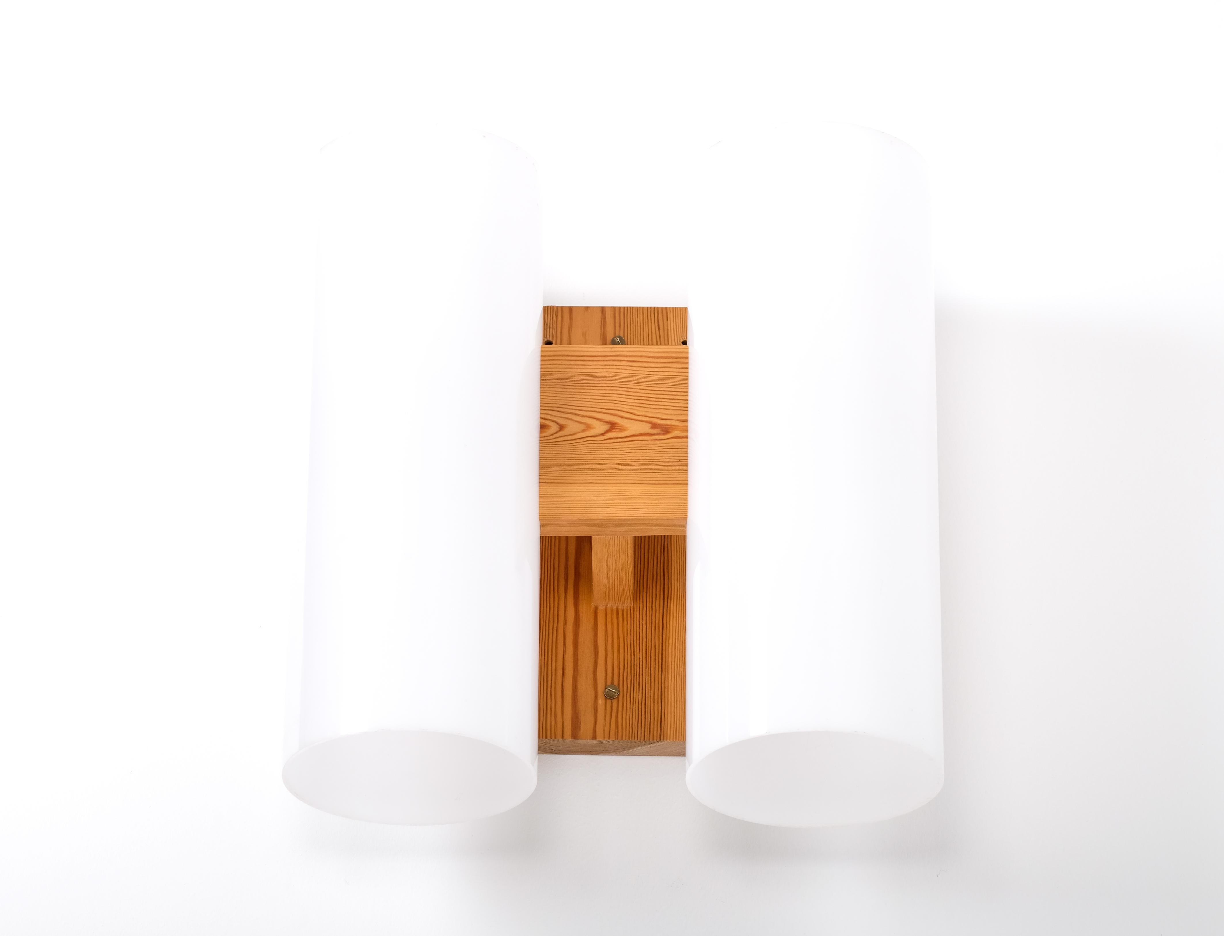 Set of 8 Wall Lamps by Uno & Östen Kristiansson for Luxus, 1960s In Good Condition For Sale In Stockholm, SE