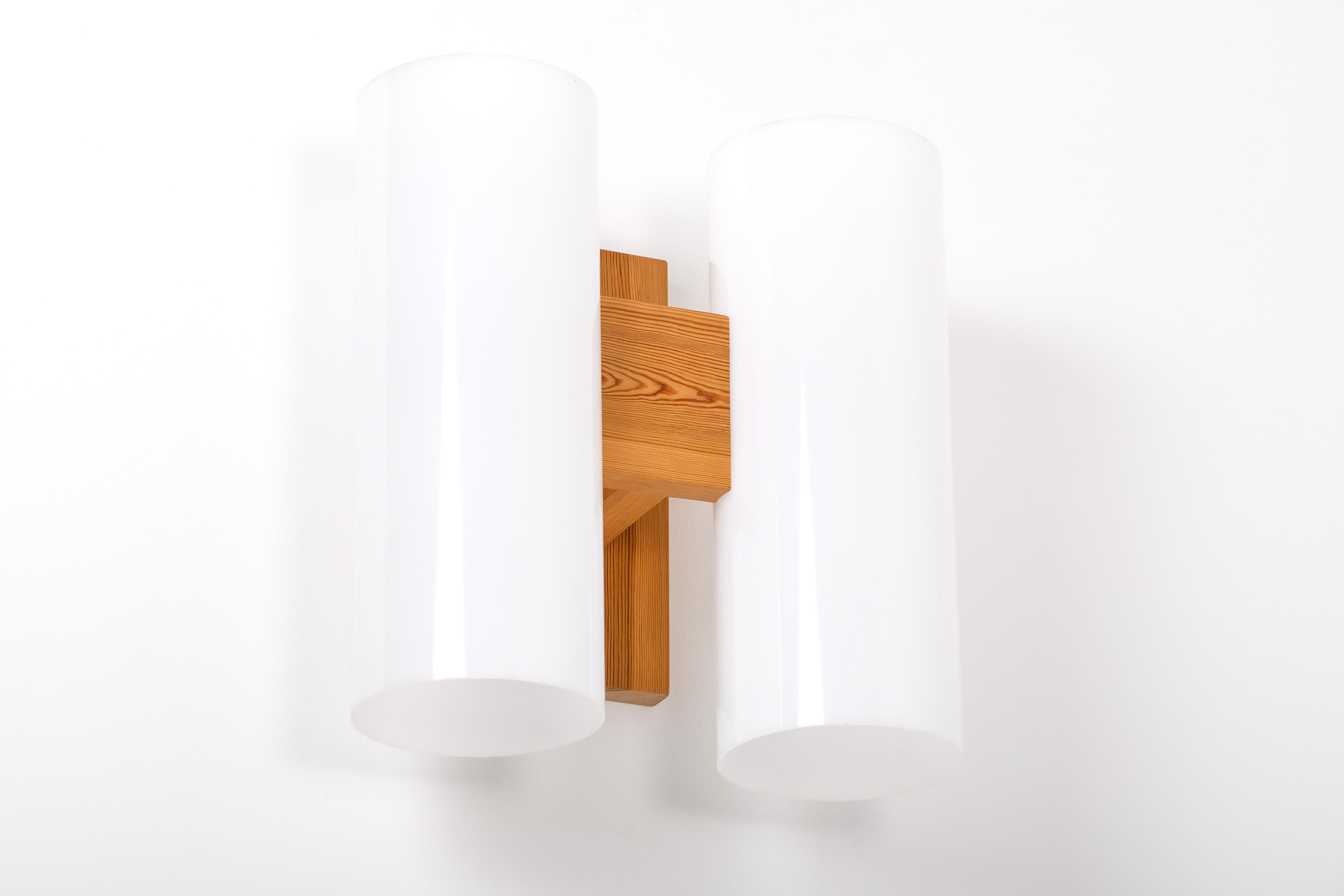Set of 8 Wall Lamps by Uno & Östen Kristiansson for Luxus, 1960s For Sale 1