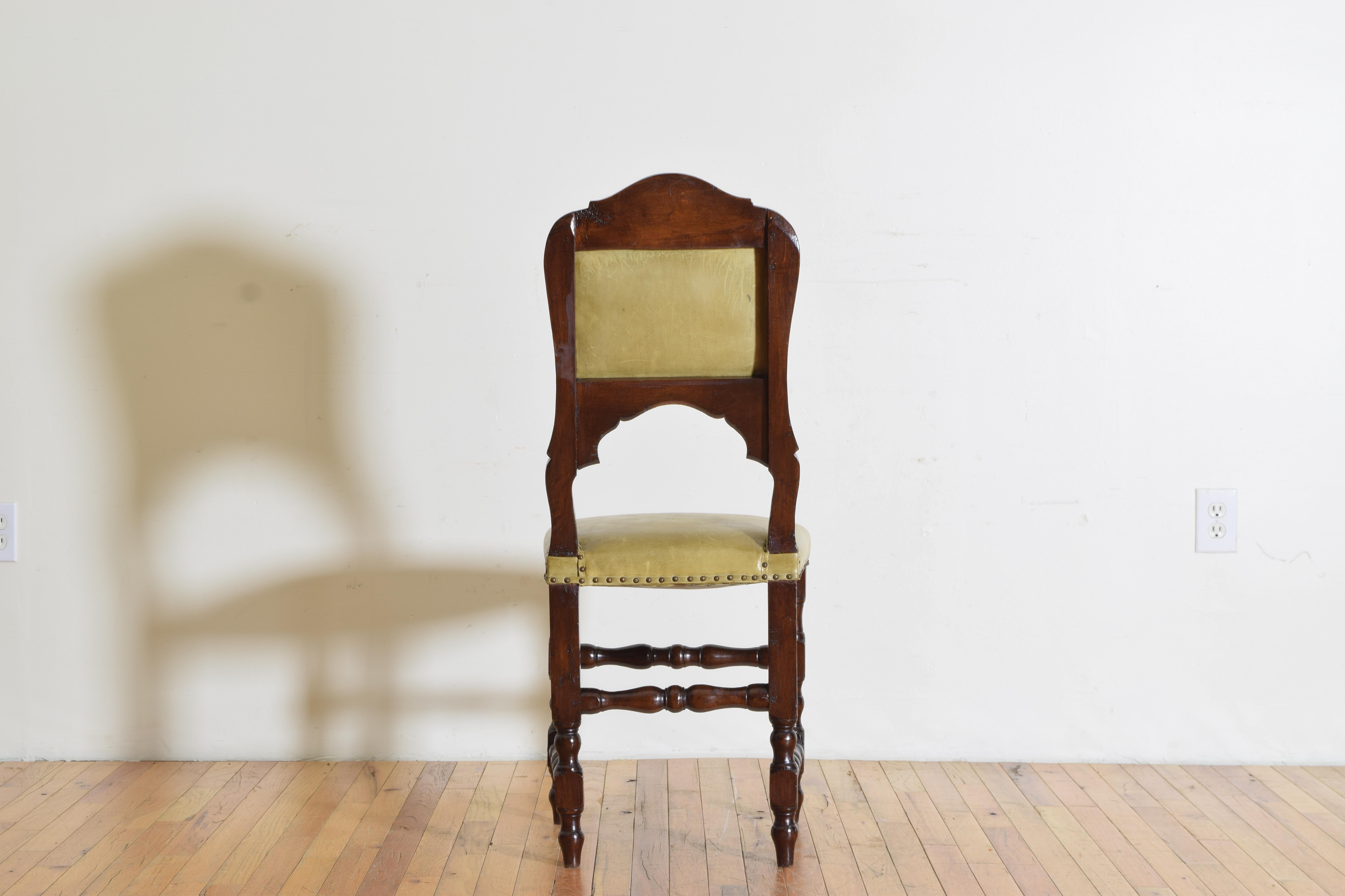 Set of 8 Walnut and Leather Upholstered Dining Chairs, 19th Century 2