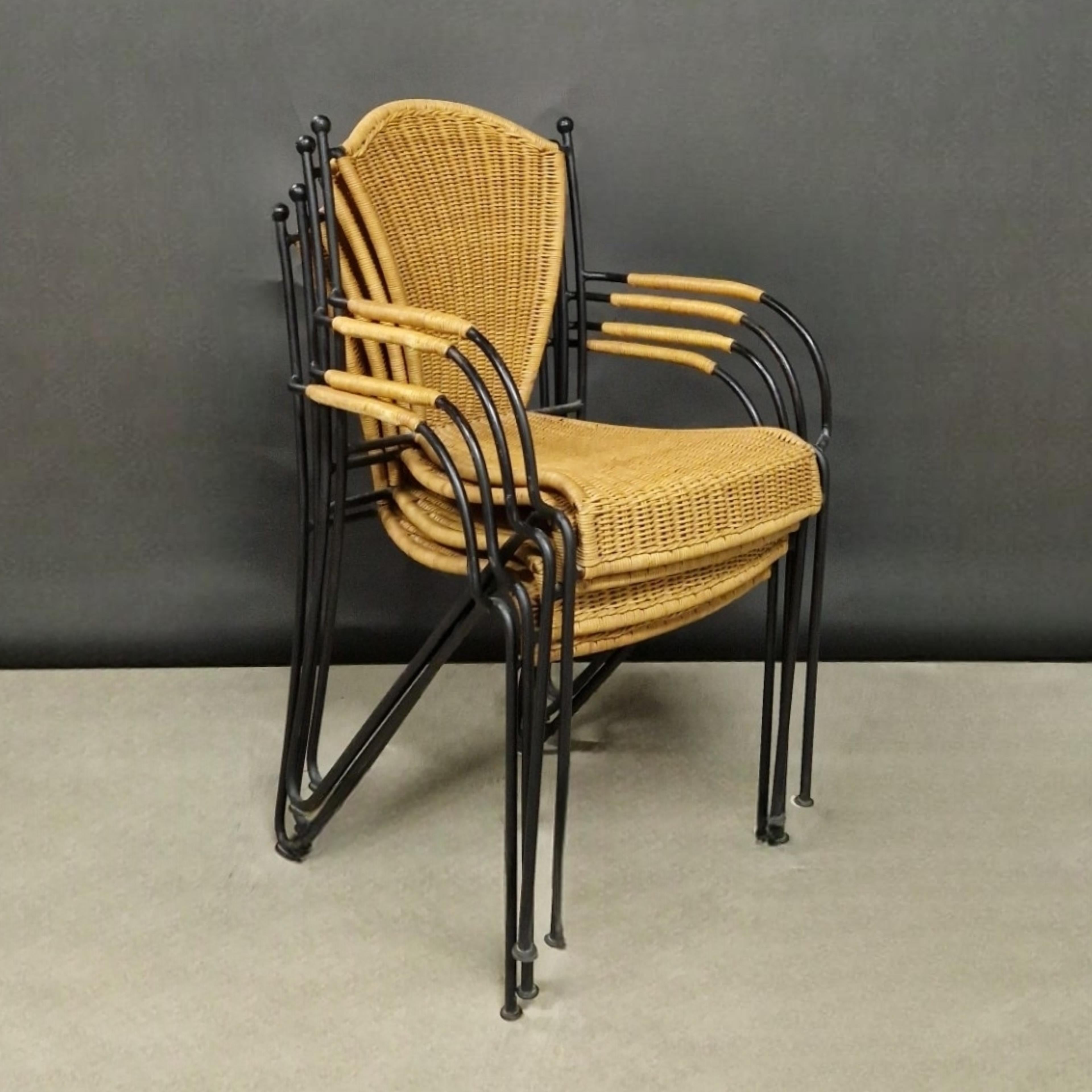 set of 8 wicker and iron dining chairs For Sale 1