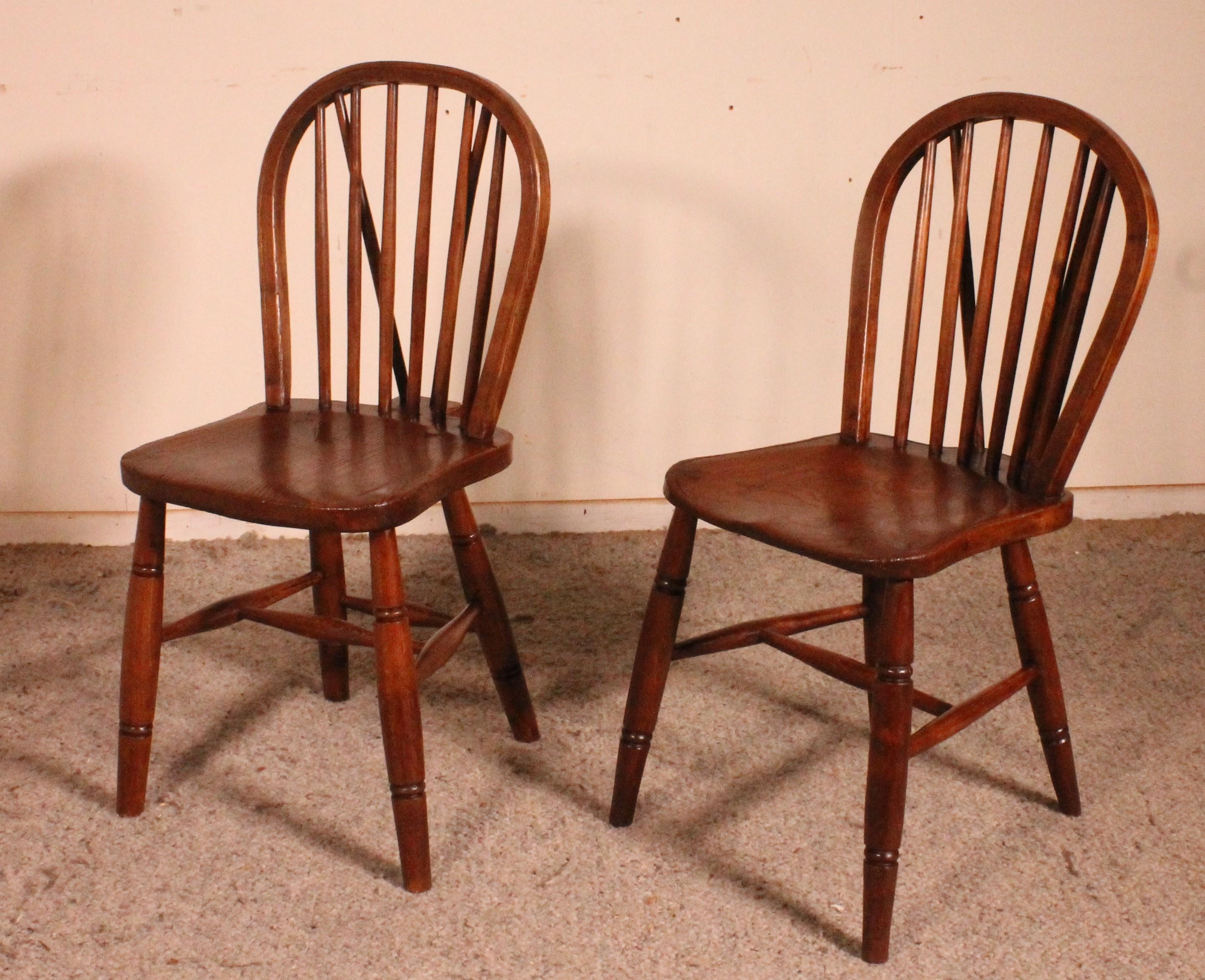 Set of 8 Windsor Chairs 19th Century-England 1