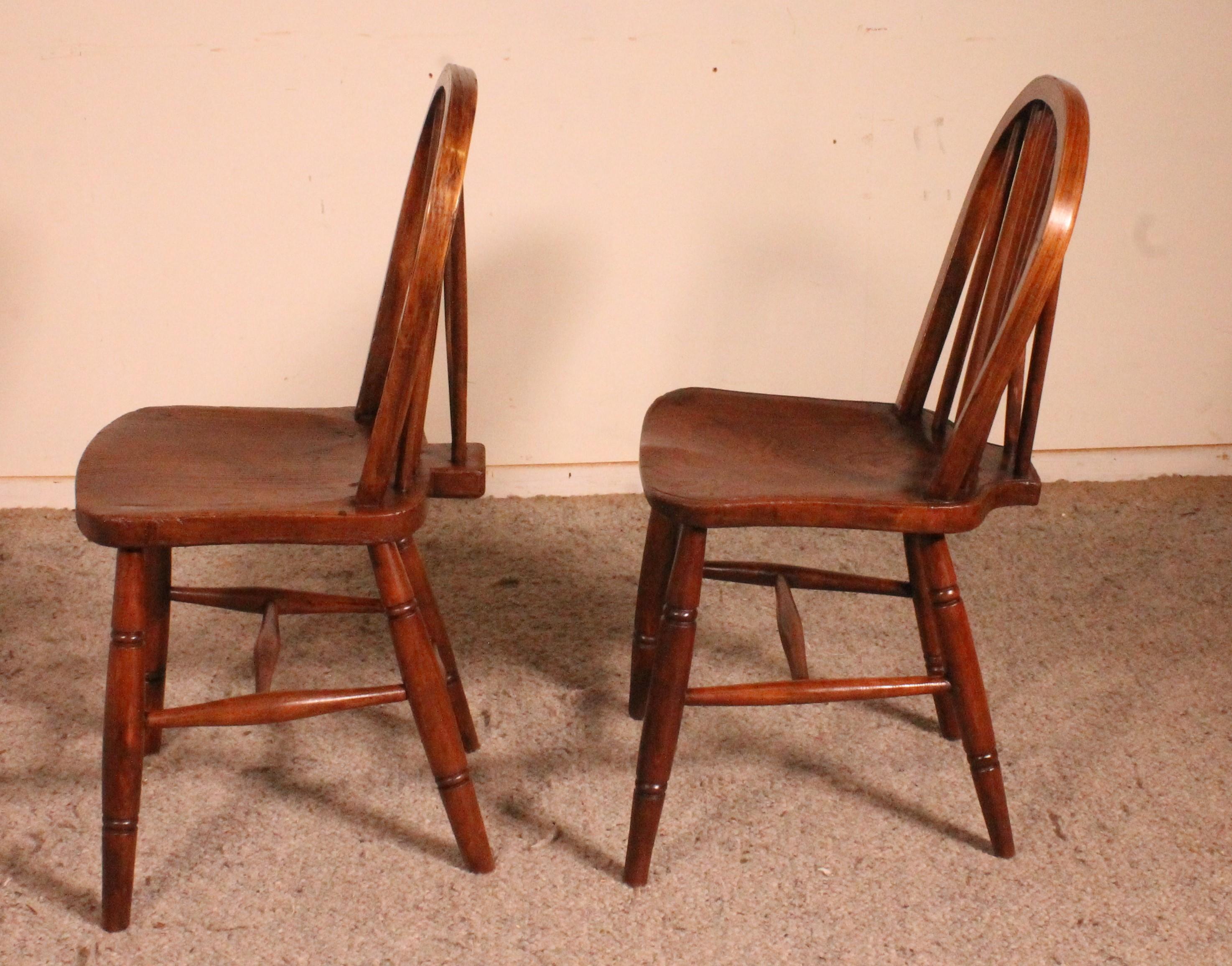 Chestnut Set of 8 Windsor Chairs 19th Century-England