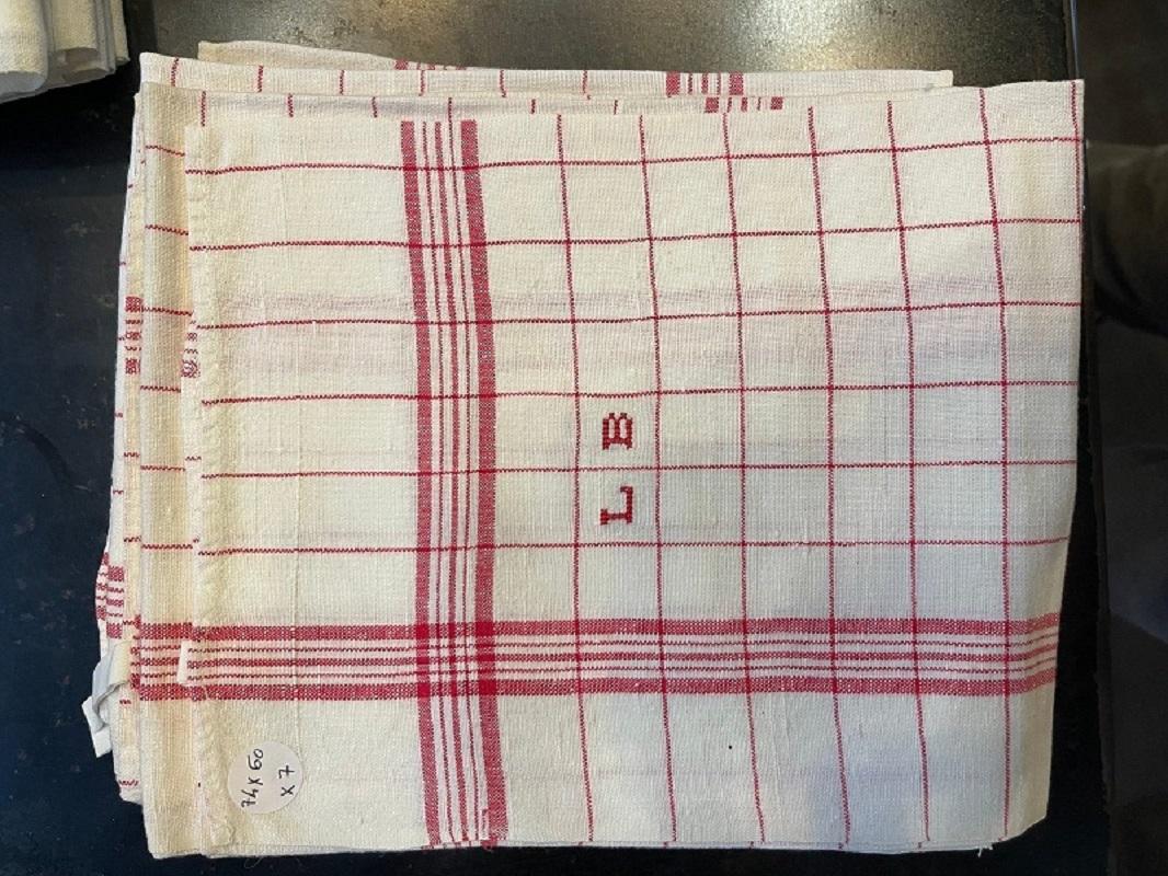 20th Century Set of 82 French Kitchen Table Towels in Linen Canvas with Embroidery, 1920s For Sale