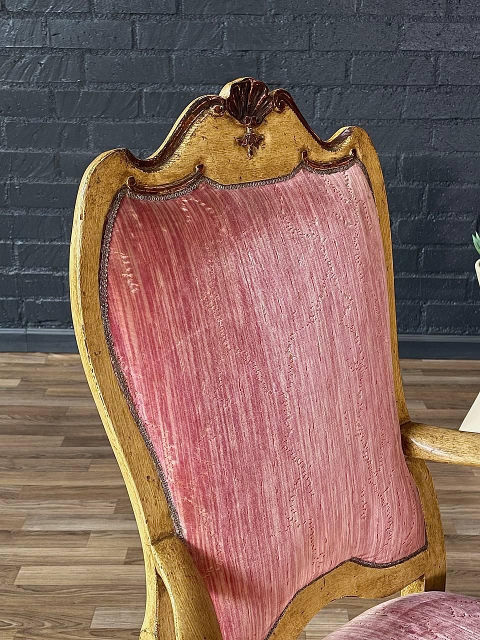 Set of 8x French Style Painted & Carved Wood Dining Chairs For Sale 2