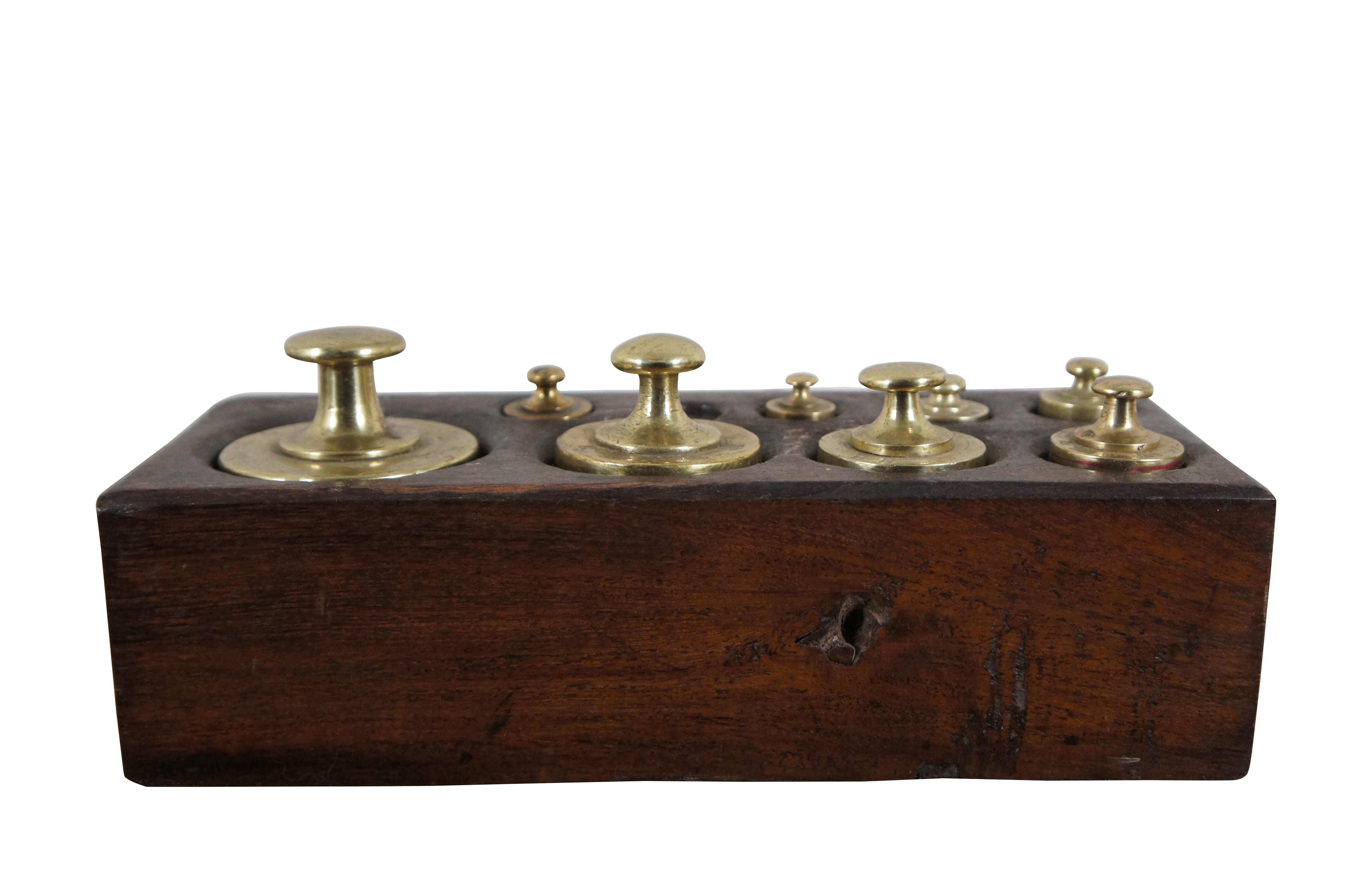 Set of 9 Antique Brass Scale Weights in Wood Block Apothecary 1920s In Good Condition For Sale In Dayton, OH