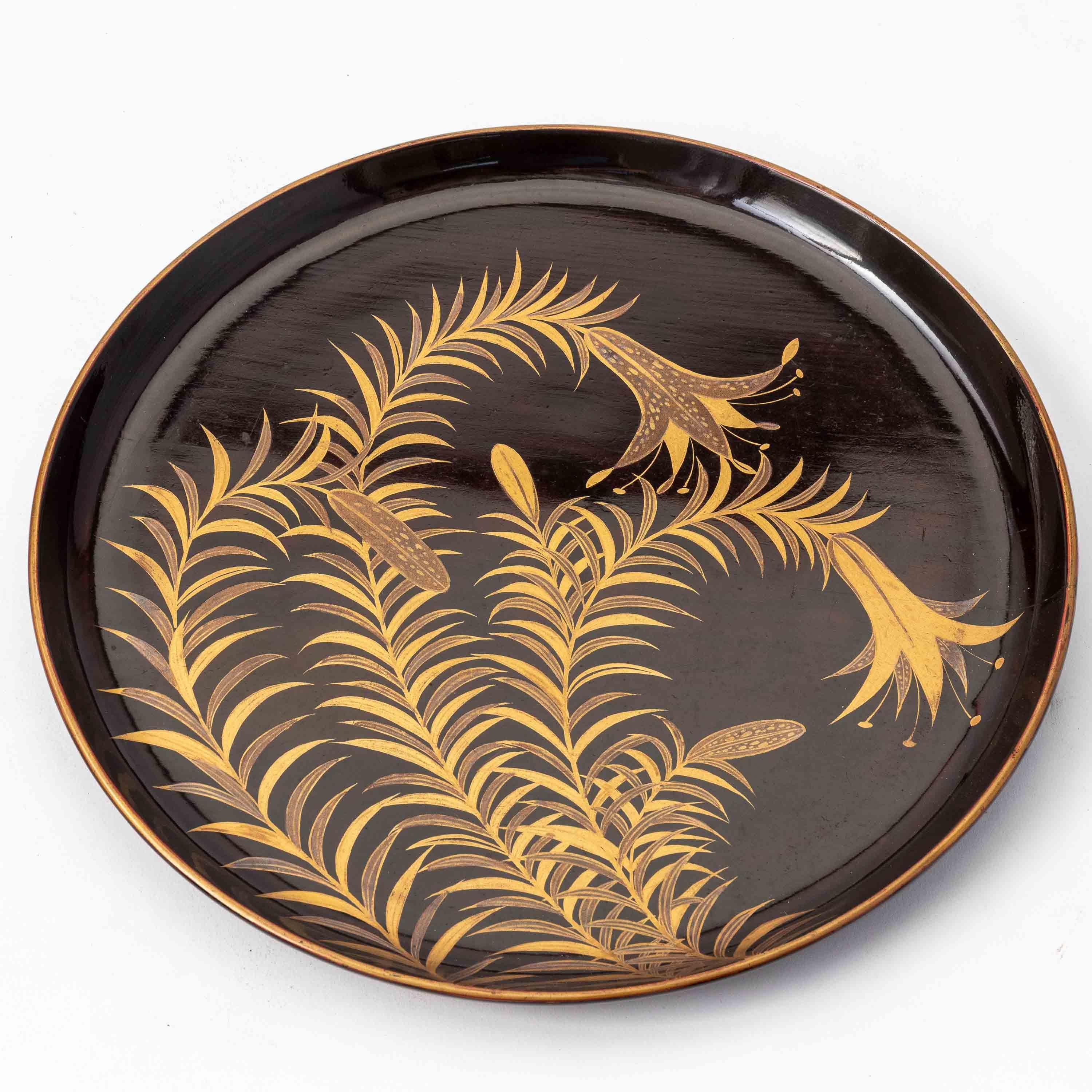 Lacquered Set of 9 Antique Japanese Circular Lacquer Trays with Botanical Designs in Gold